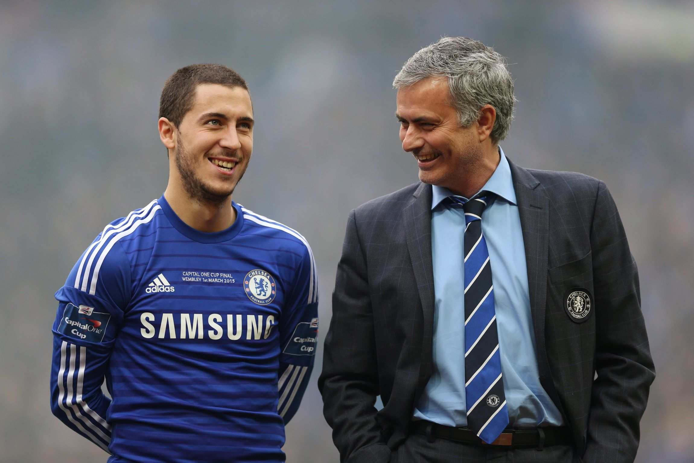 eden-hazard-and-jose-mourino-league-cup-win-over-spurs