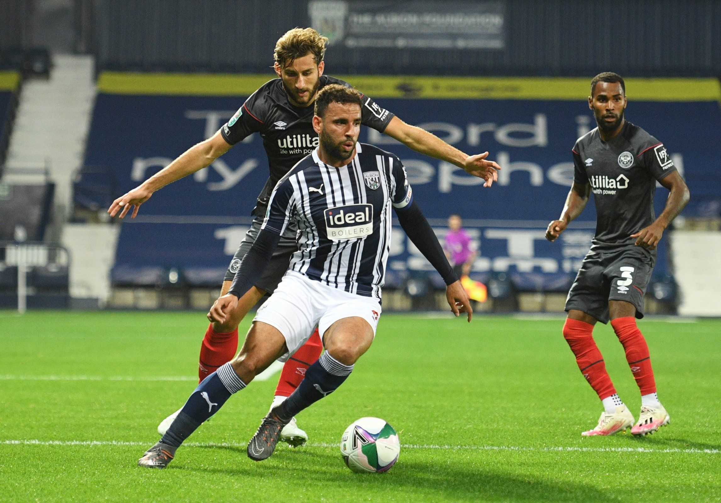 hal robson-kanu in action for west brom