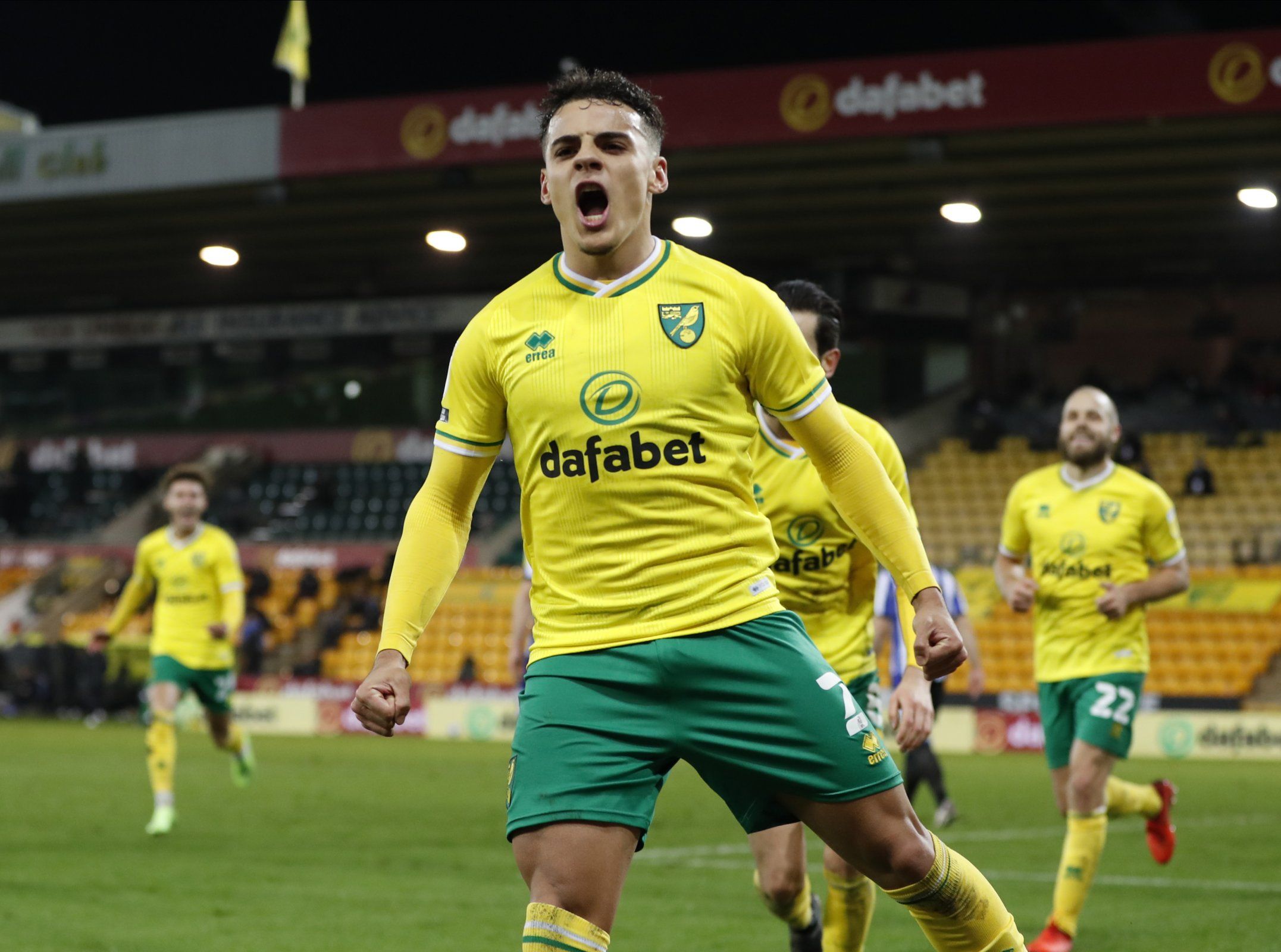 Norwich-City-right-back-Max-Aarons