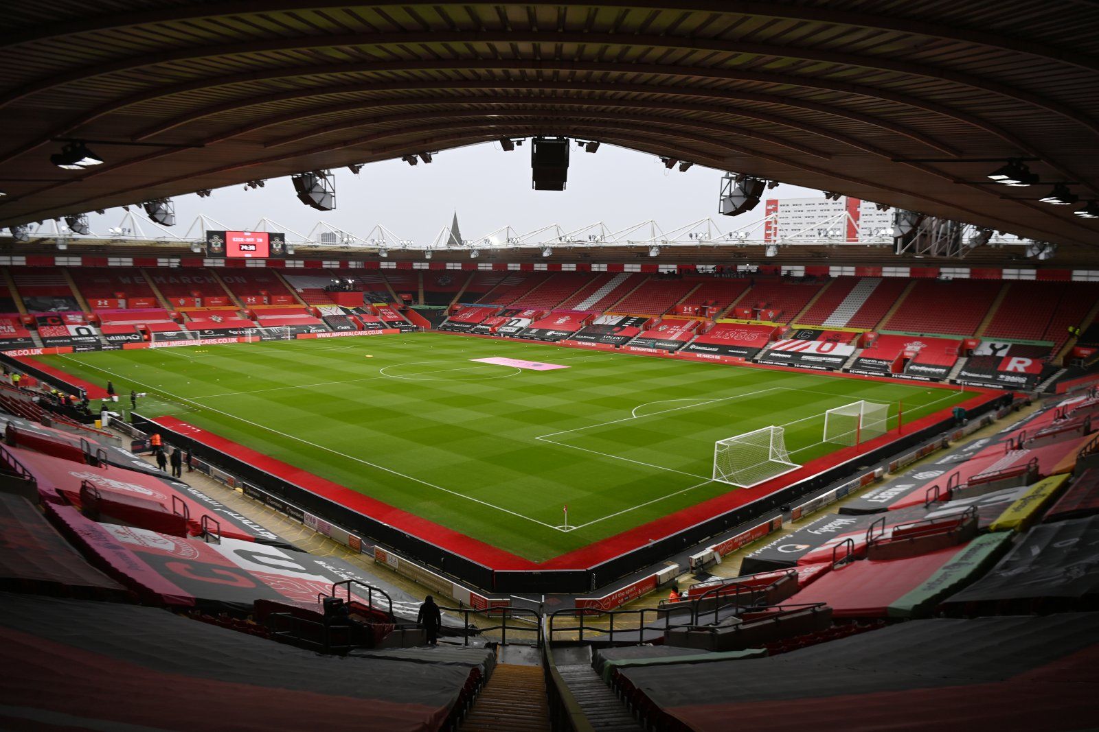 Southampton face competition to sign 19 y/o free-agent at St Mary’s