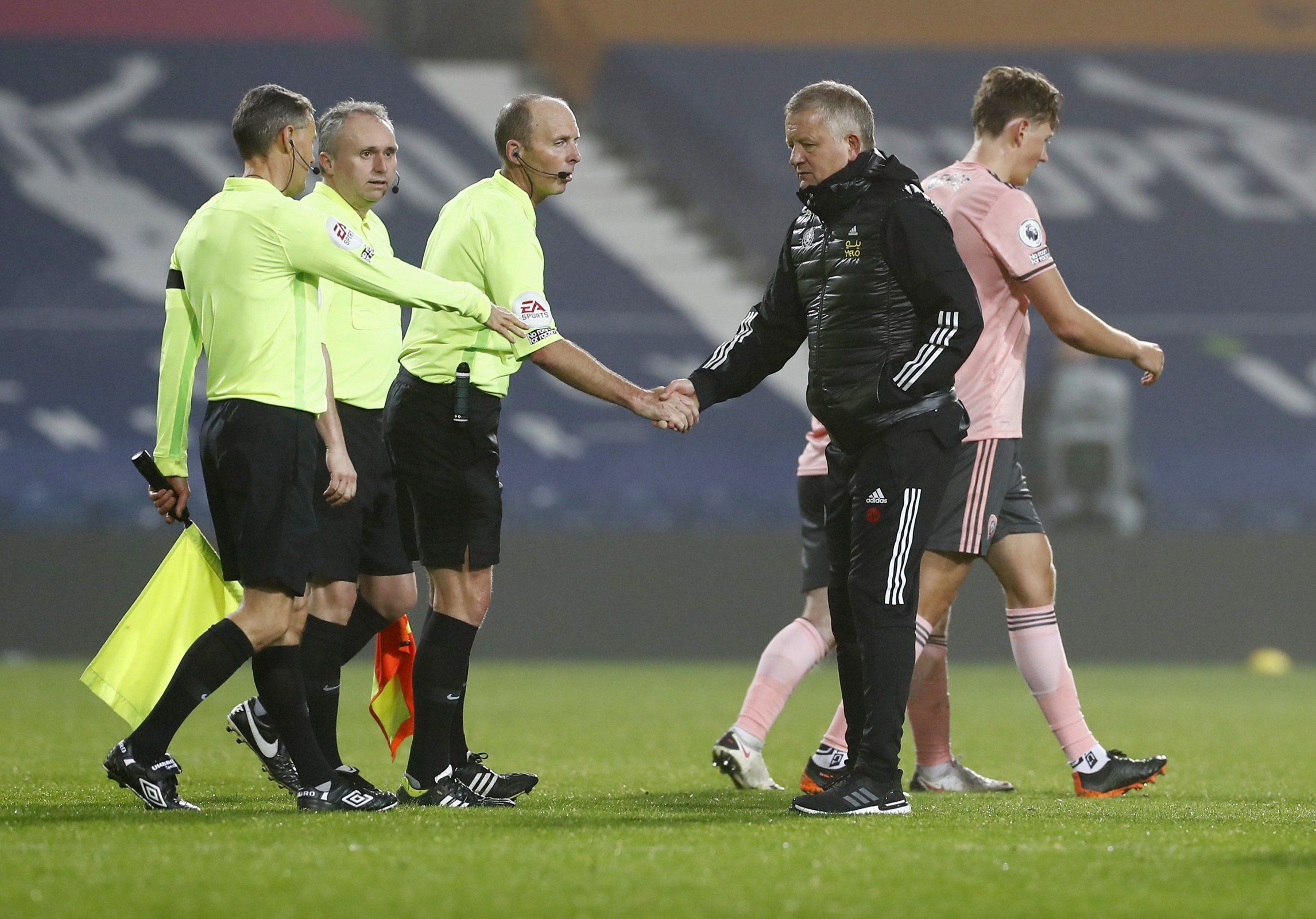 former sheffield united manager chris wilder mike dean end of match vs west brom hawthorns premier league