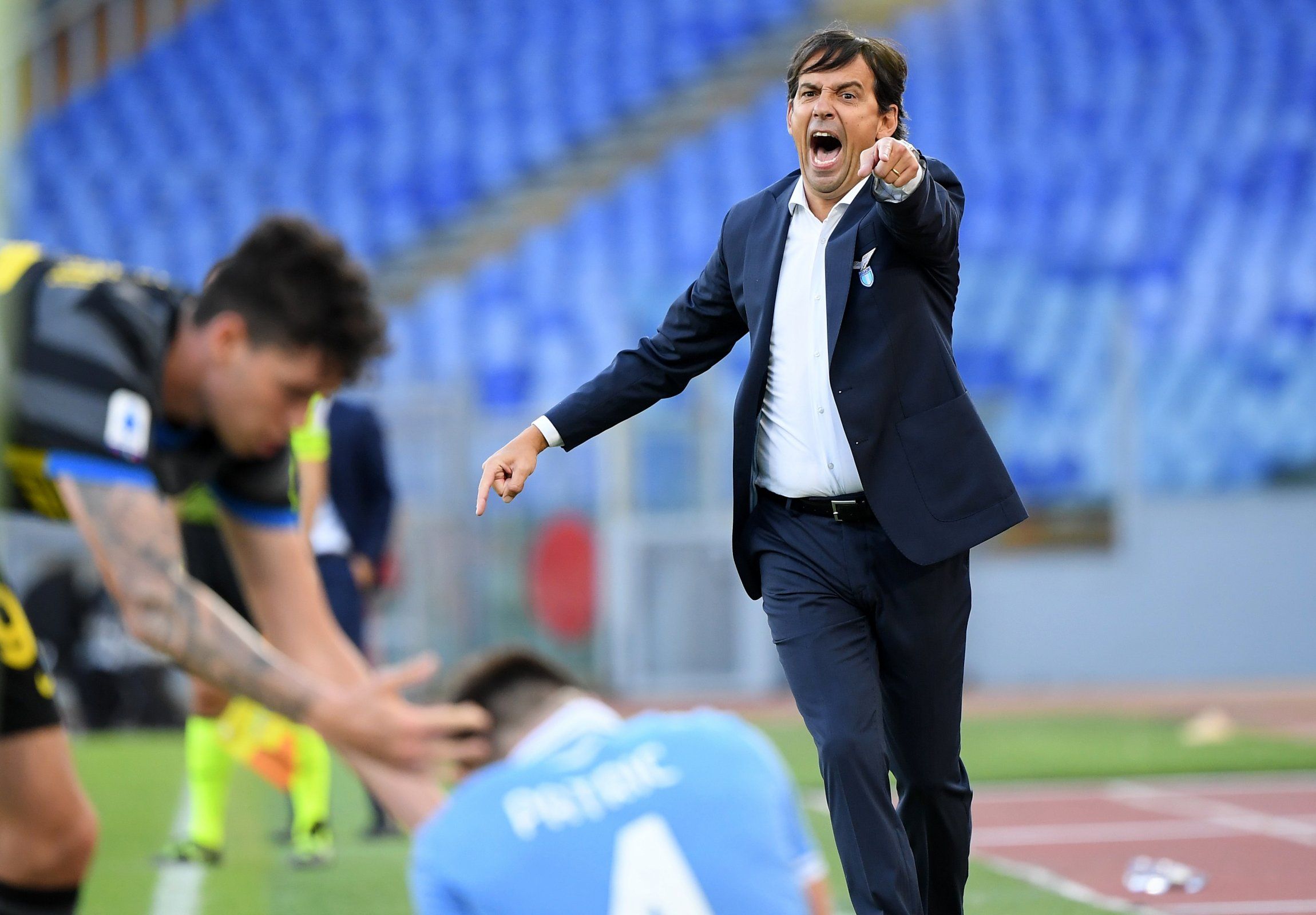 lazio head coach simone inzaghi reacts during serie a match against inter milan