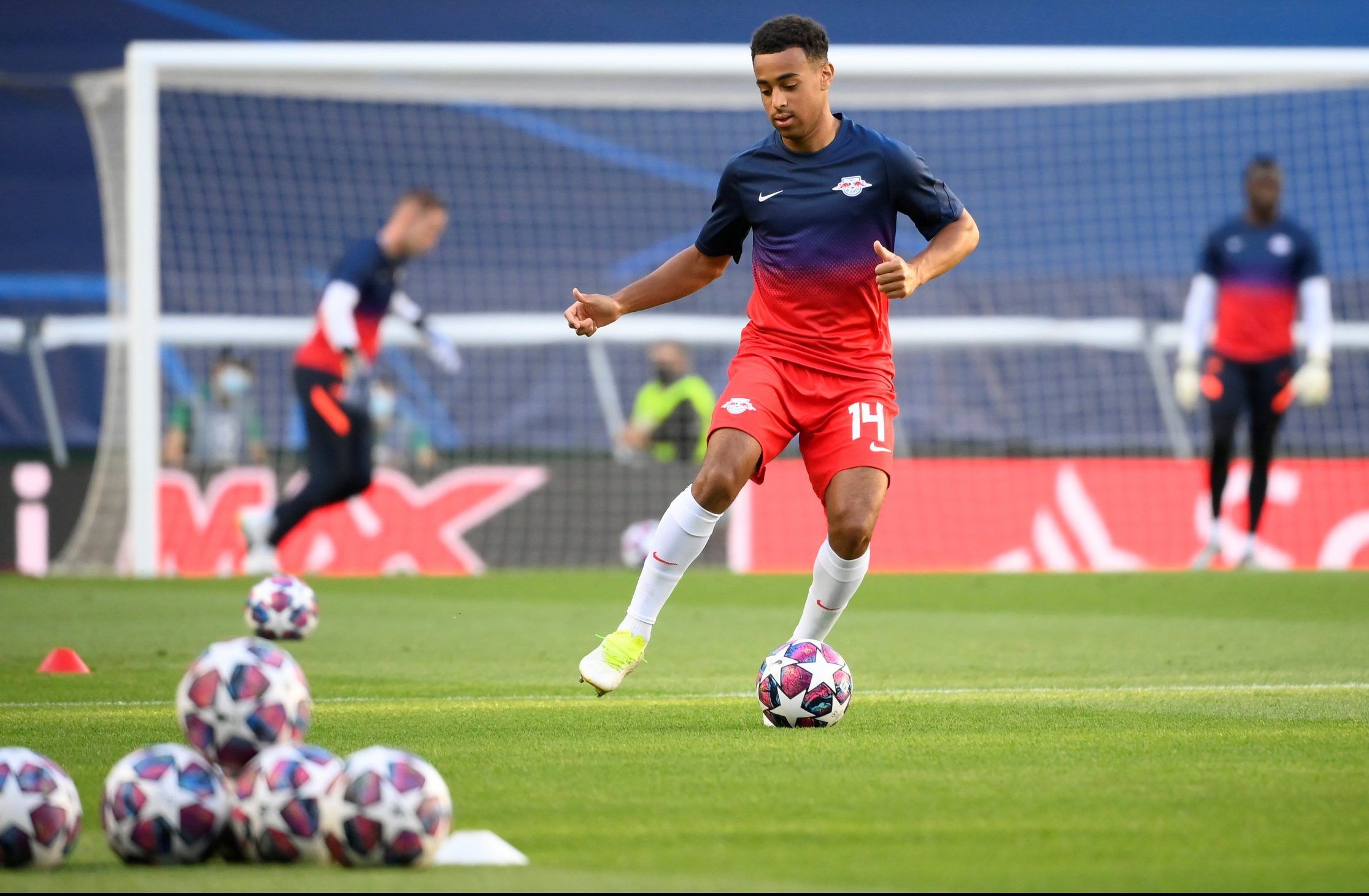 rb leipzig star tyler adams during warm up against atletico madrid champions league
