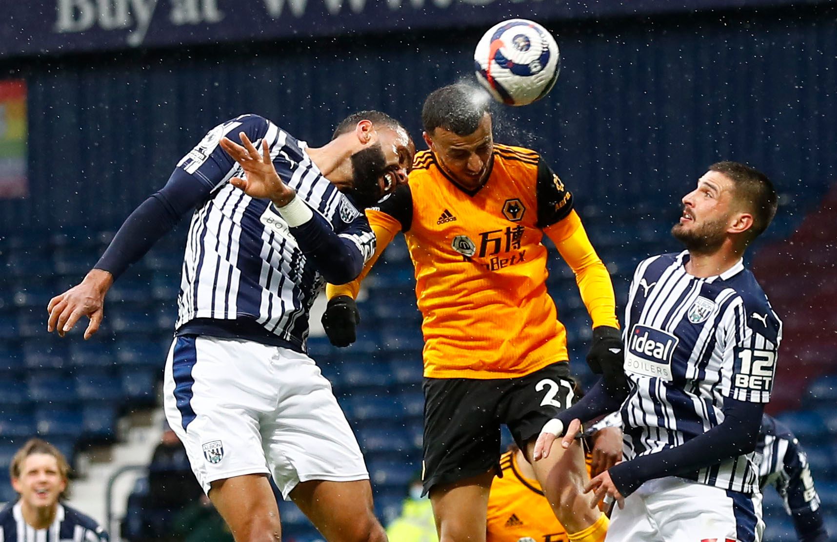 Soccer Football - Premier League - West Bromwich Albion v Wolverhampton Wanderers - The Hawthorns, West Bromwich, Britain - May 3, 2021 Wolverhampton Wanderers' Romain Saiss heads at goal Pool via REUTERS/Jason Cairnduff EDITORIAL USE ONLY. No use with unauthorized audio, video, data, fixture lists, club/league logos or 'live' services. Online in-match use limited to 75 images, no video emulation. No use in betting, games or single club /league/player publications.  Please contact your account r
