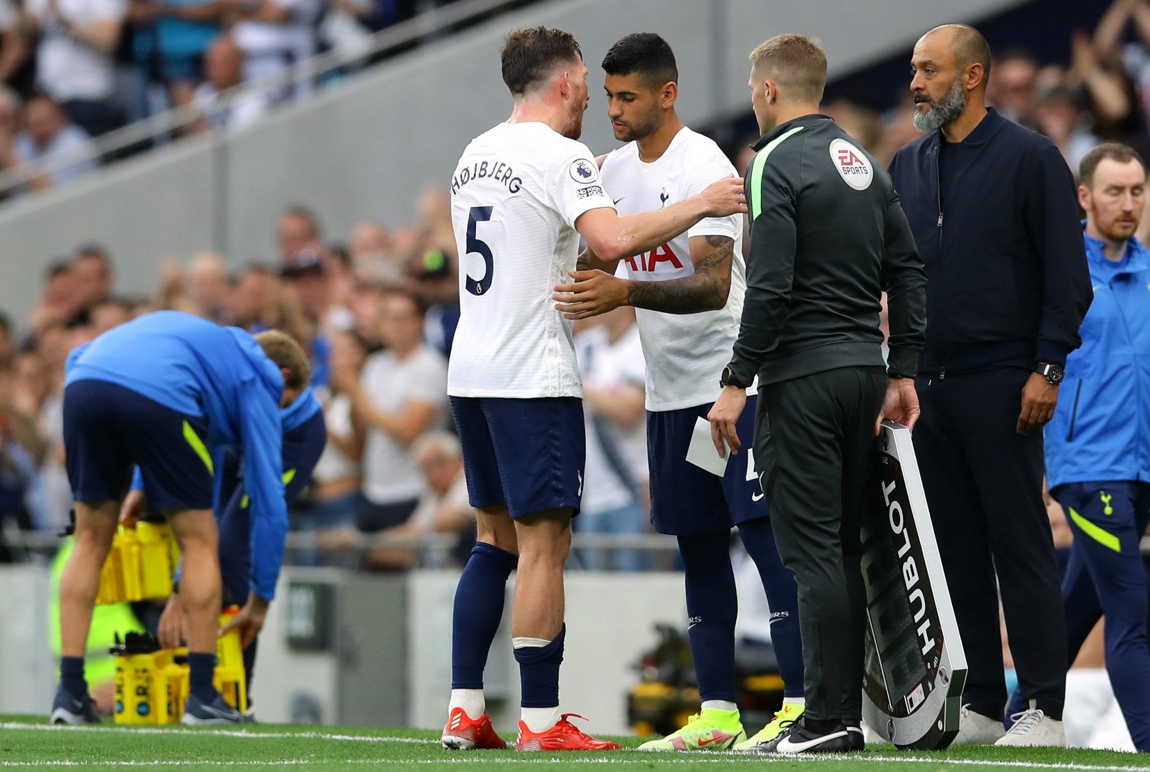 Tottenham Hotspur summer signing Cristian Romero comes on as a substitute to replace Pierre-Emile Hojbjerg against Man City in the Premier League