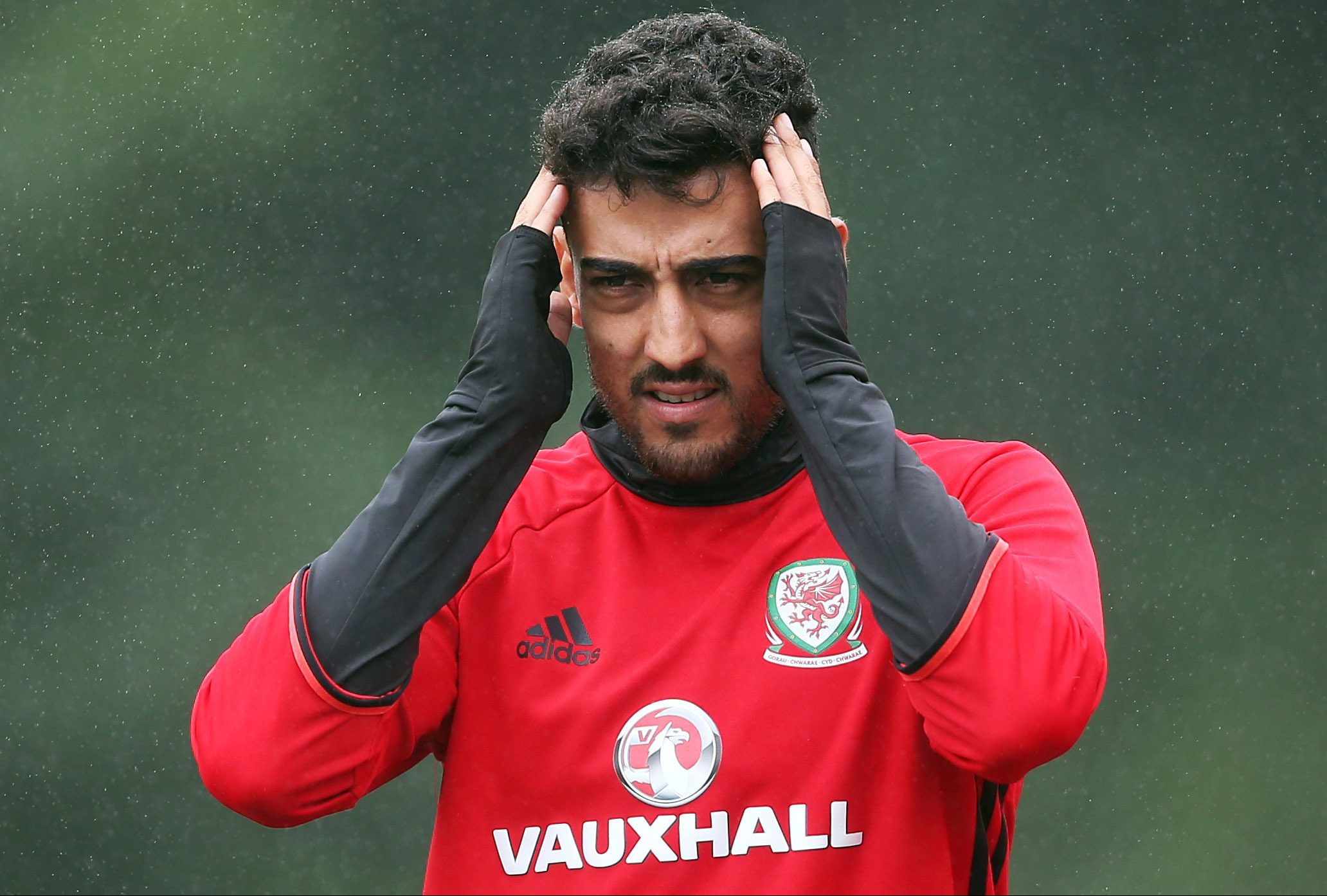 Celtic, Hoops, Bhoys, SPFL, Scottish Premiership, Ange Postecoglou, Parkhead, Neil Taylor, Greg Taylor,Wales' Neil Taylor during training
Action Images via Reuters / Matthew Childs
Livepic
EDITORIAL USE ONLY.