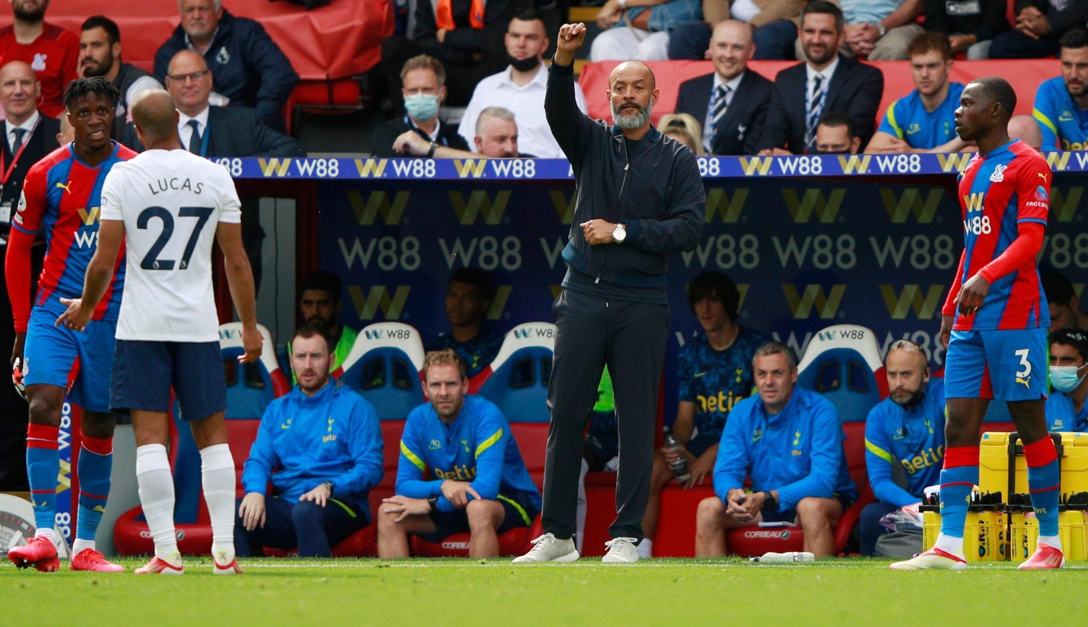 Tottenham Hotspur boss Nuno Santo on sideline dugout during Crystal Palace clash