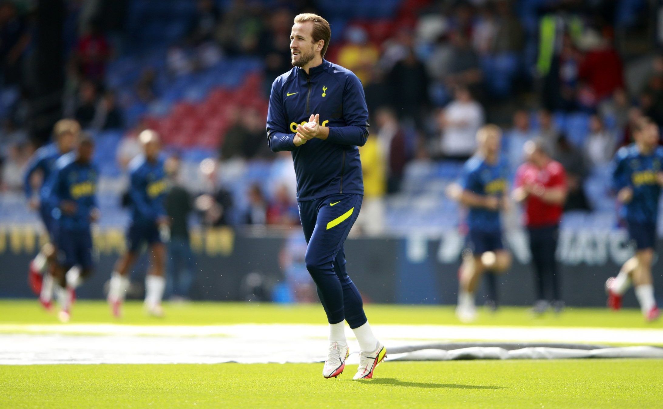 Tottenham Hotspur striker Harry Kane during warm up against Crystal Palace in the Premier League