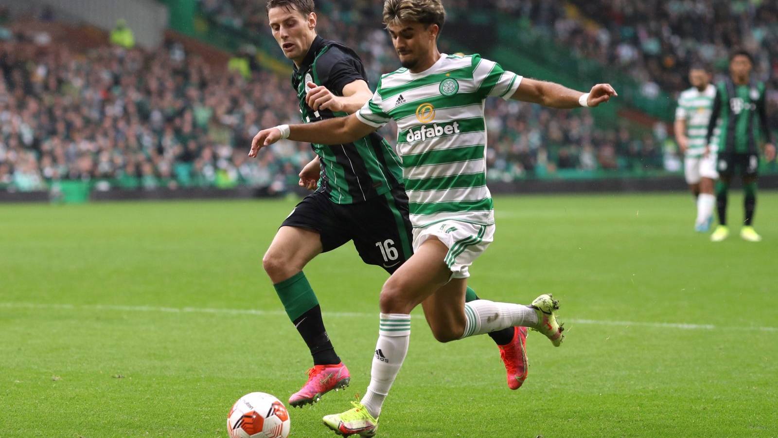 Celtic: Alan Hutton makes Jota deal claim