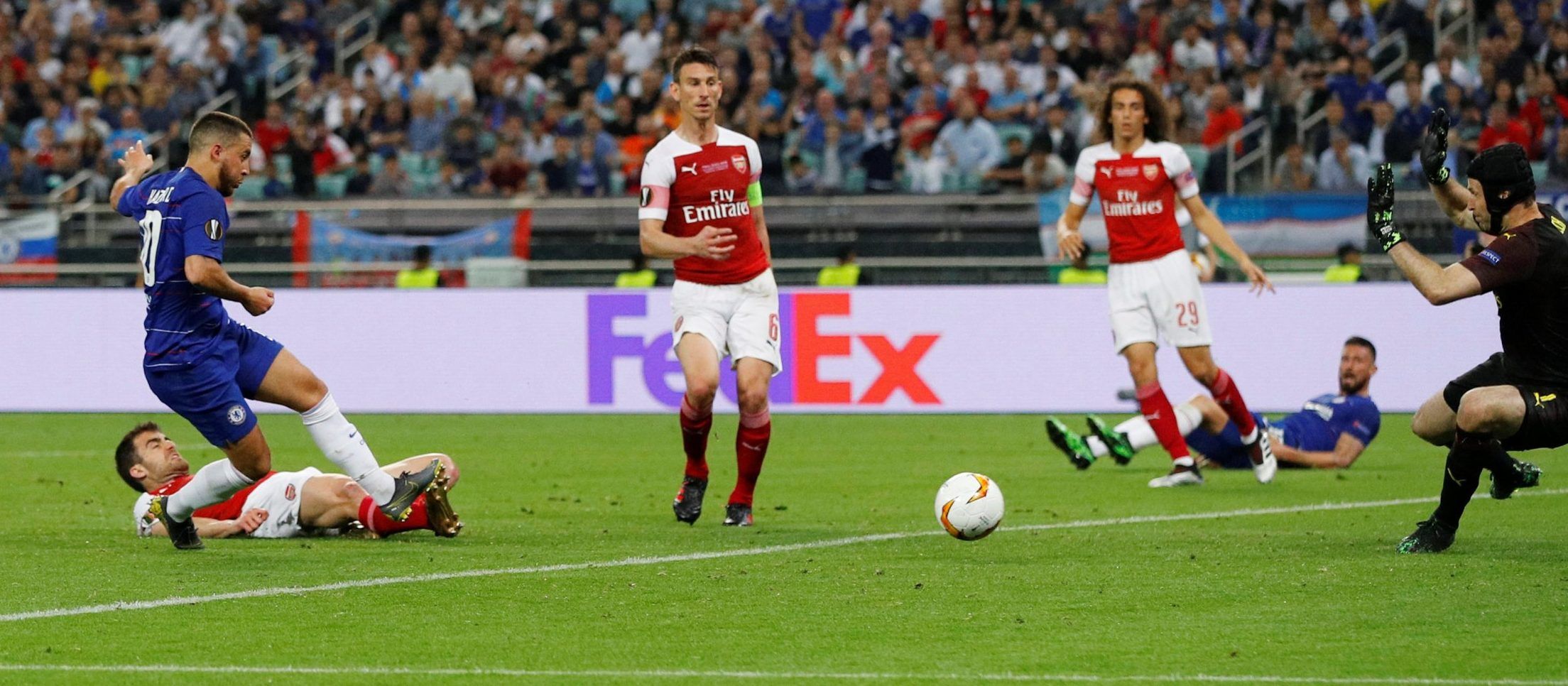 Eden Hazard scoring against Arsenal in the Europa League final