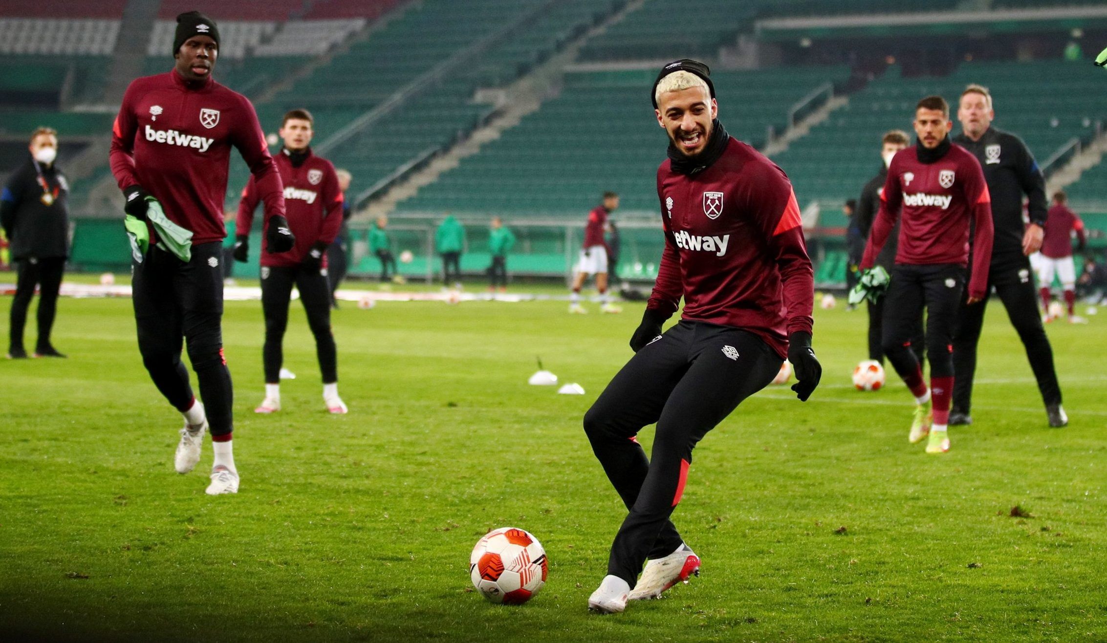 West Ham's Said Benrahma and teammates during Europa League warm up vs Rapid Wien