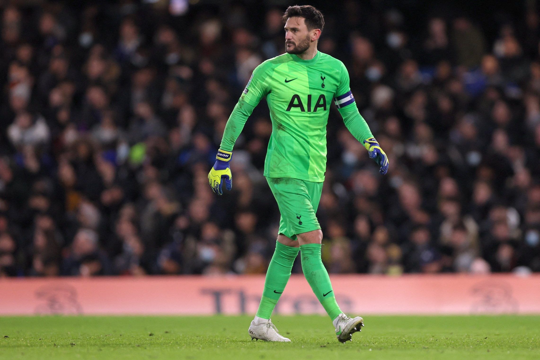 Spurs goalkeeper Hugo Lloris looks on during Chelsea clash