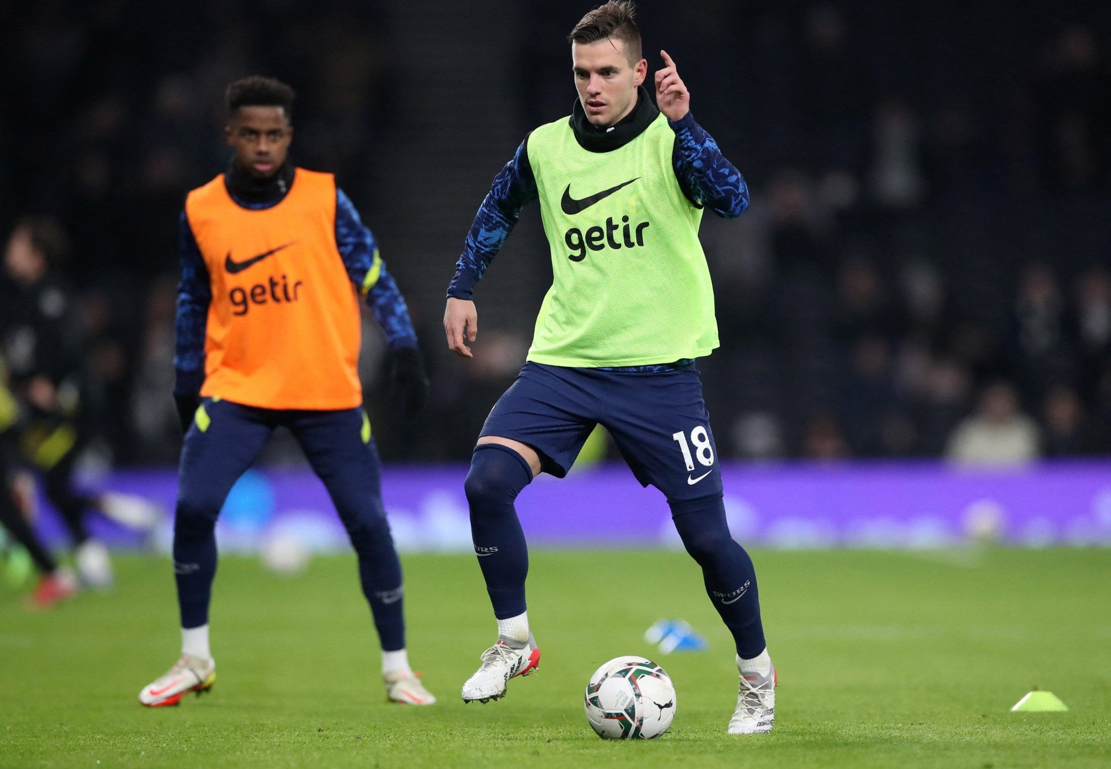Spurs midfielder Giovani Lo Celso during warm up before Carabao Cup clash with Chelsea