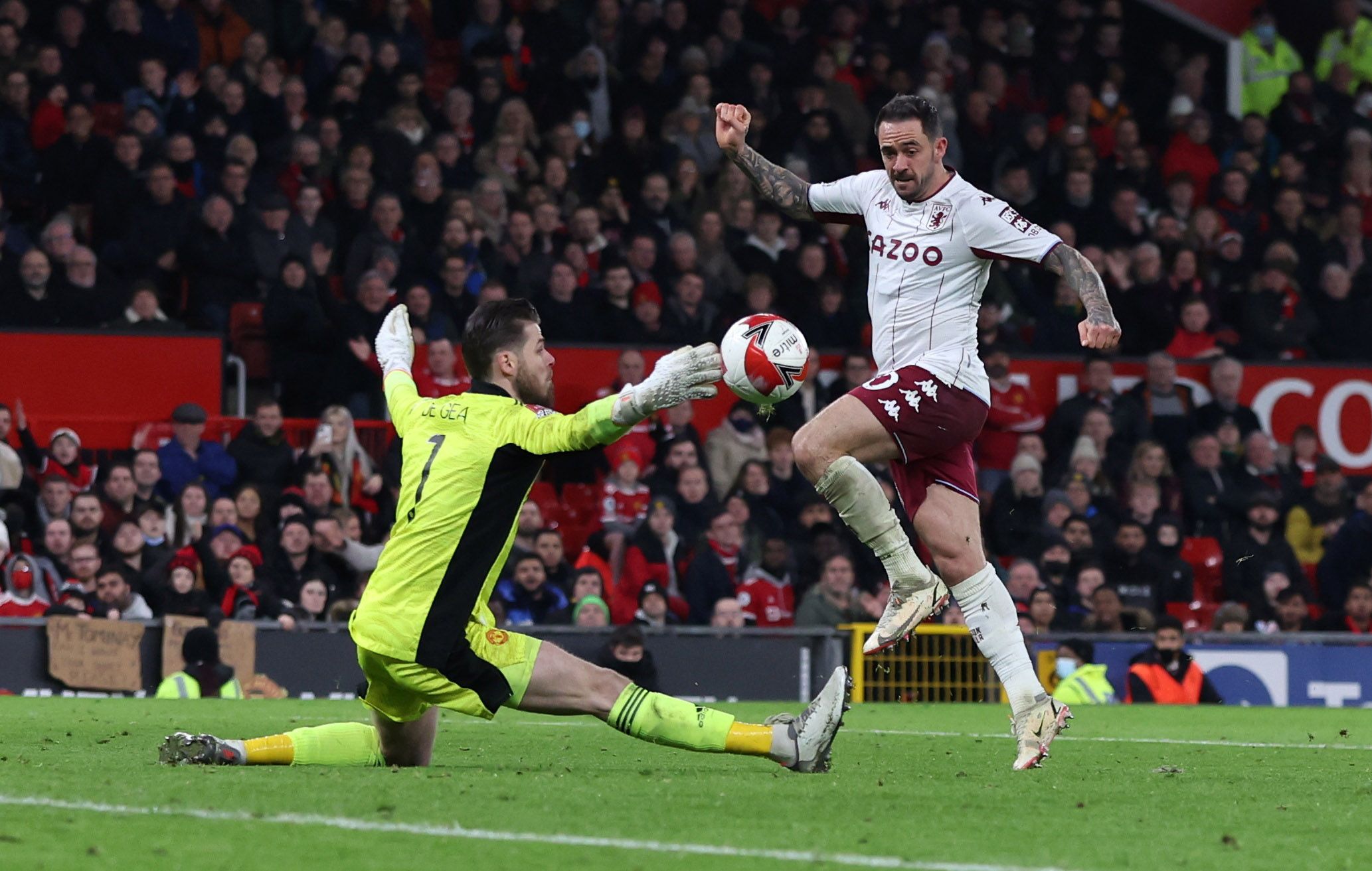 Soccer Football - FA Cup Third Round - Manchester United v Aston Villa - Old Trafford, Manchester, Britain - January 10, 2022 Aston Villa's Danny Ings misses a chance to score REUTERS/Phil Noble