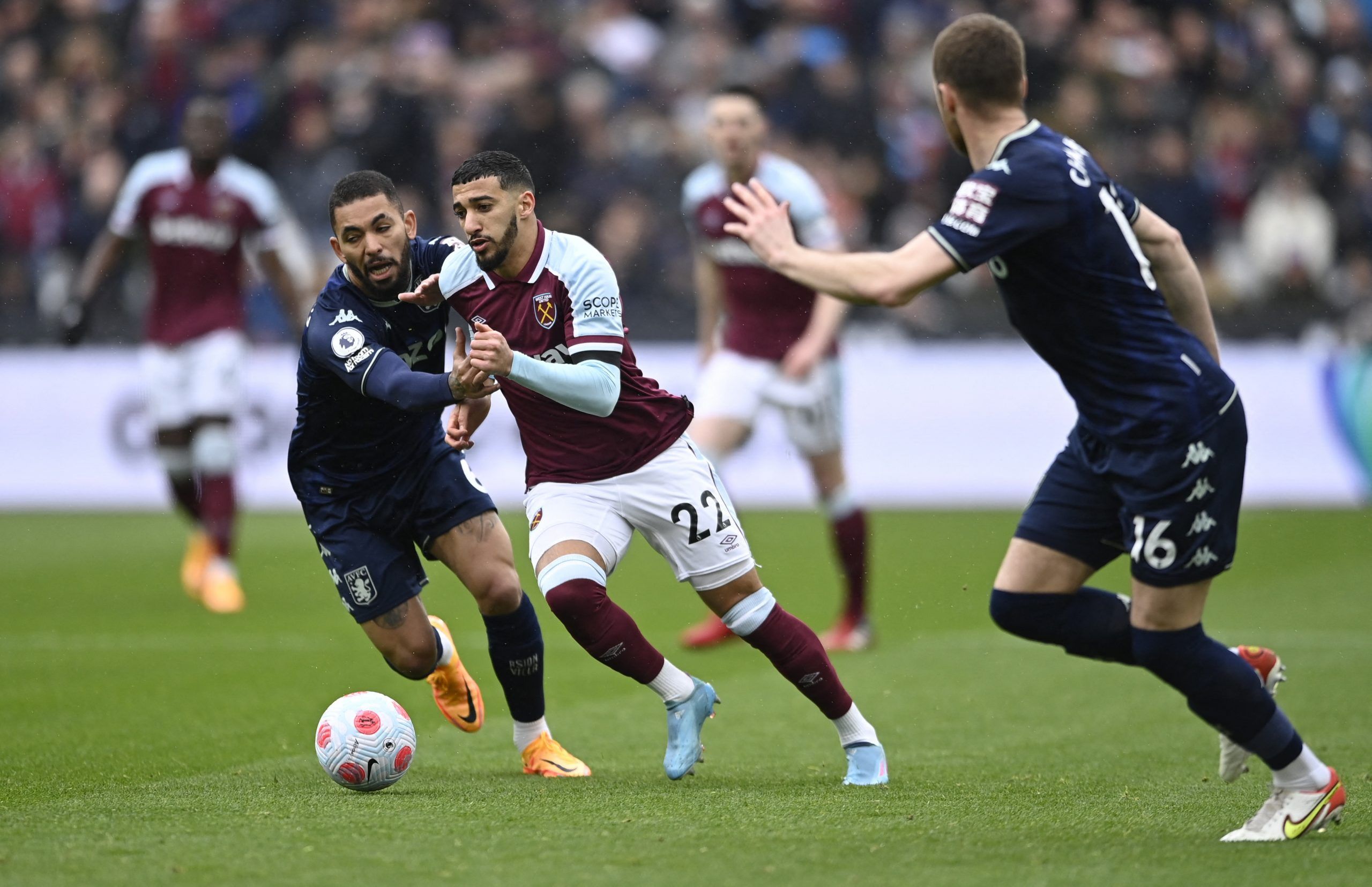 Aston Villa Luiz underwhelms v West