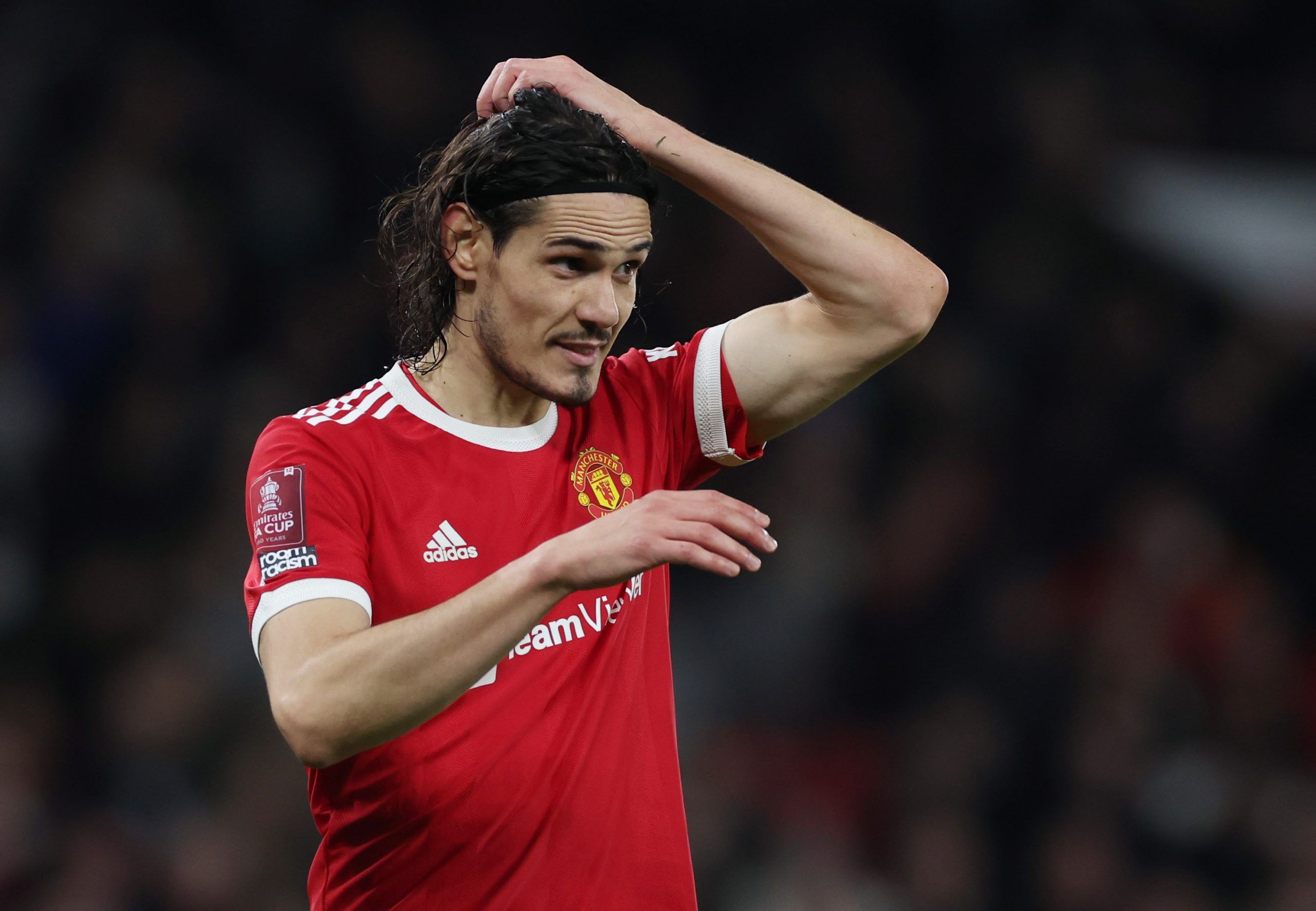 Soccer Football - FA Cup Third Round - Manchester United v Aston Villa - Old Trafford, Manchester, Britain - January 10, 2022 Manchester United's Edinson Cavani reacts REUTERS/Phil Noble