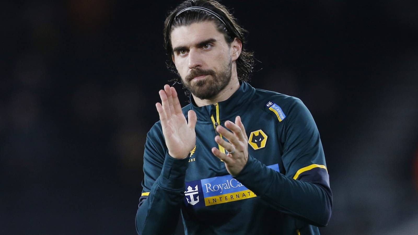 Wolves: Crook makes Neves exit claim