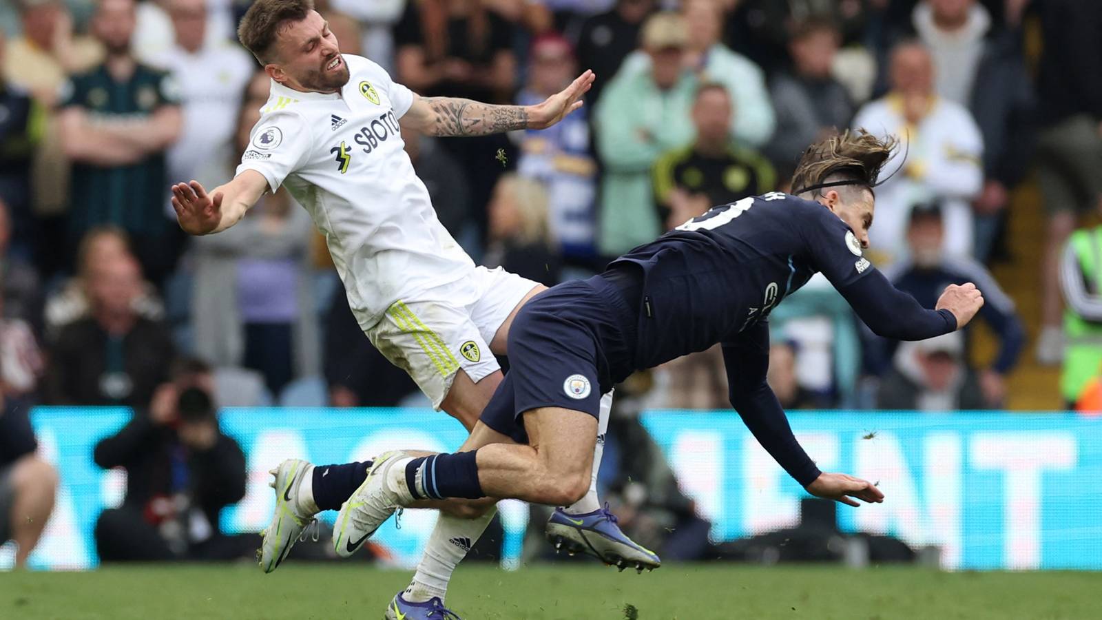 Smyth makes positive Leeds injury claim