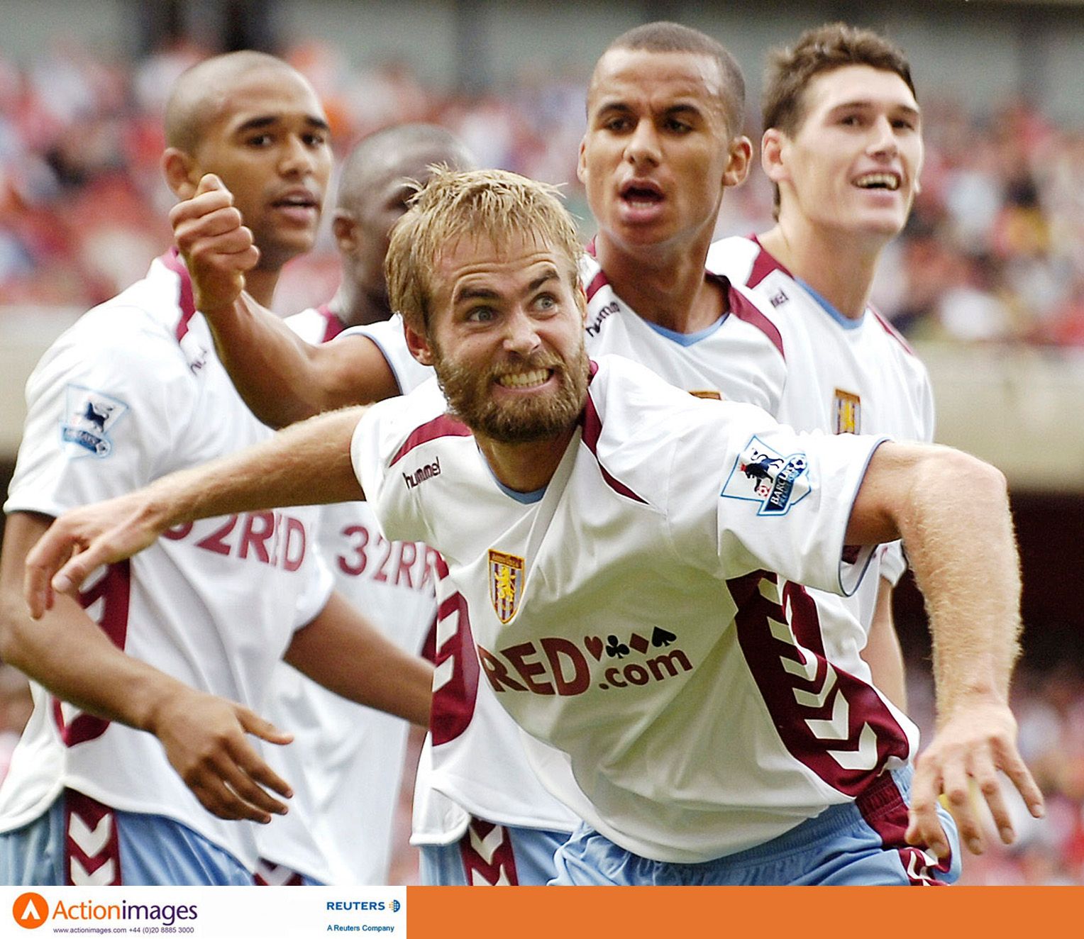 Football - Arsenal v Aston Villa FA Barclays Premiership - Emirates Stadium - 19/8/06 
Olof Mellberg celebrates scoring the first goal for Aston Villa 
Mandatory Credit: Action Images / Tony O'Brien 
Livepic 
NO ONLINE/INTERNET USE WITHOUT A LICENCE FROM THE FOOTBALL DATA CO LTD. FOR LICENCE ENQUIRIES PLEASE TELEPHONE +44 207 298 1656.