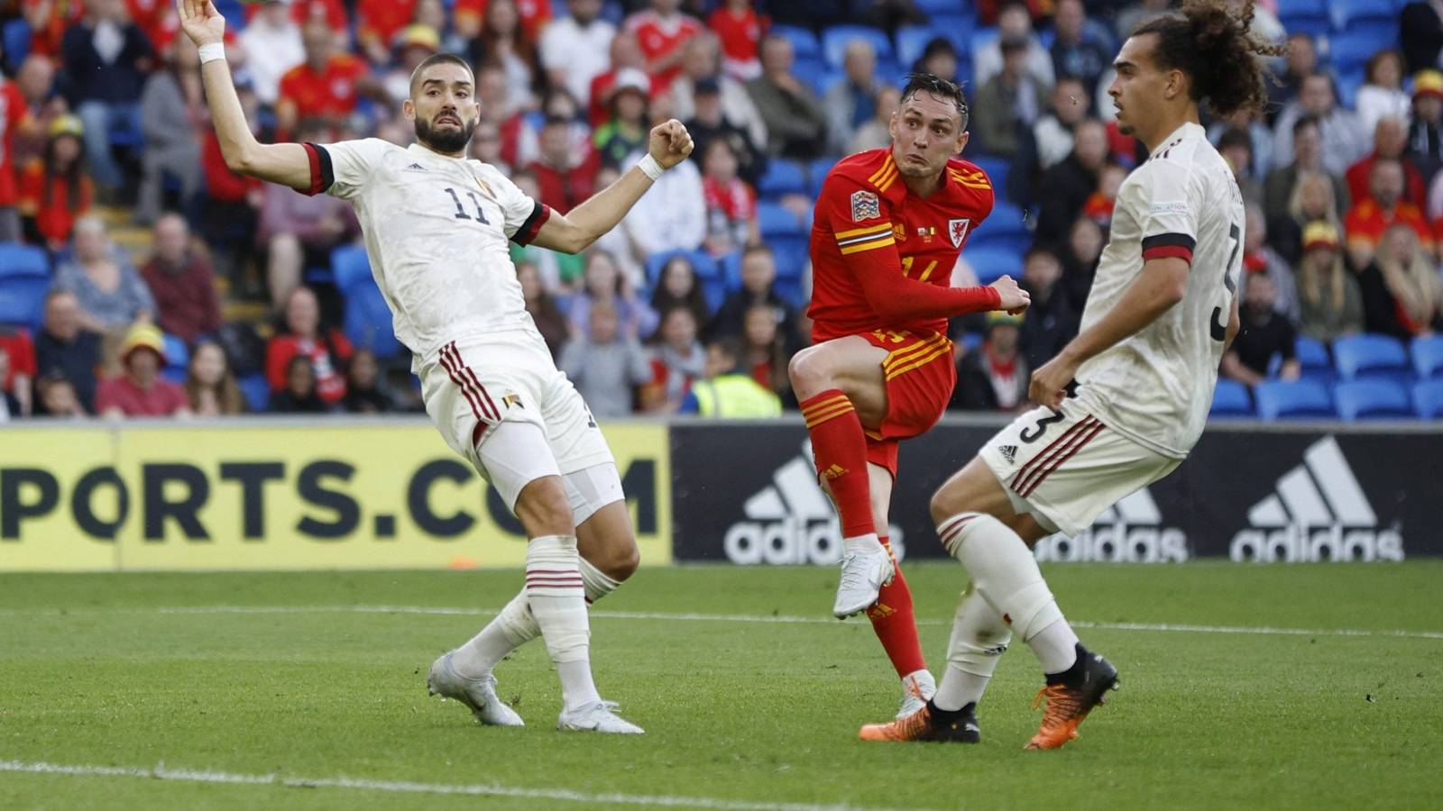 Wolves plot move for Connor Roberts