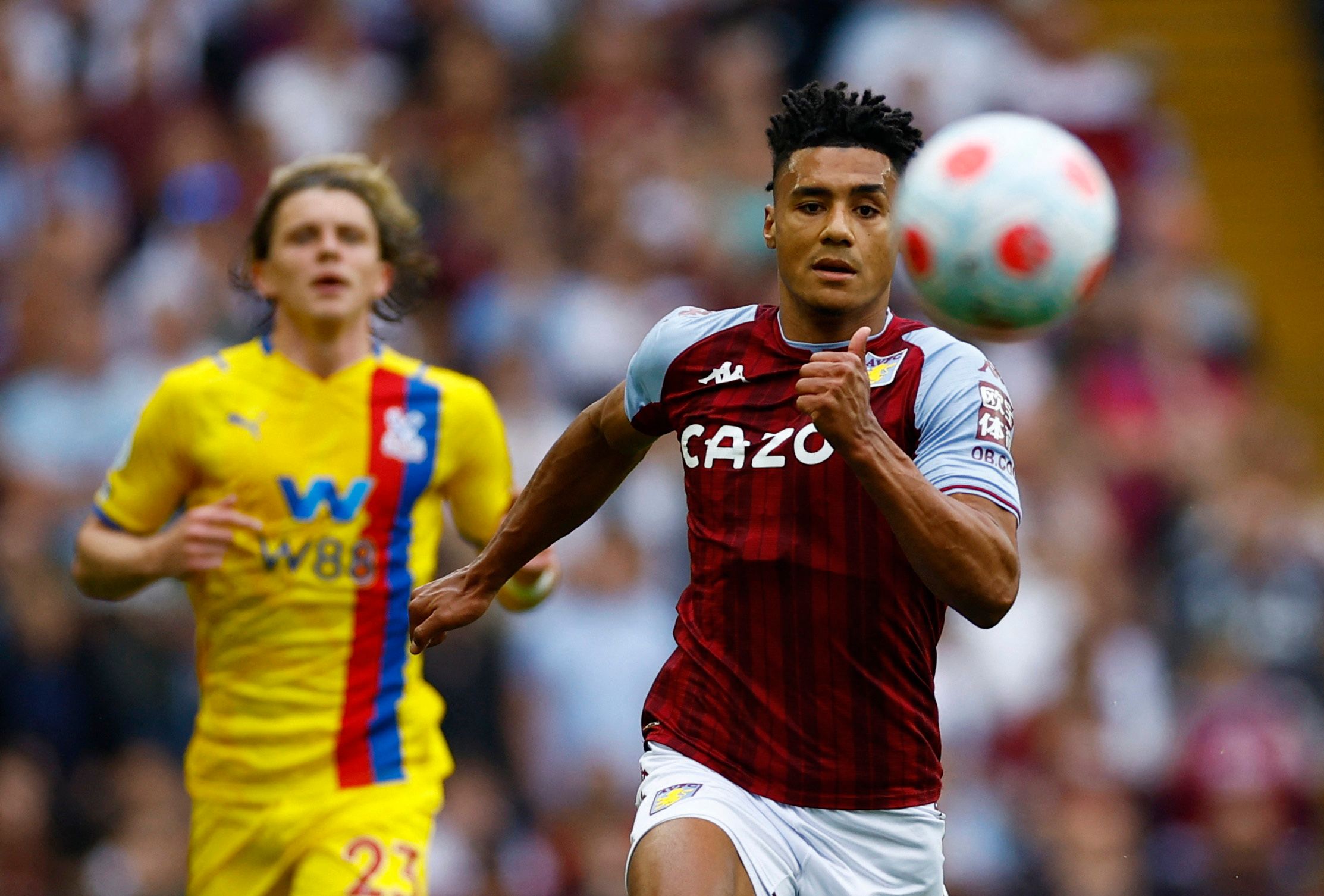 ollie-watkins-aston-villa-premier-league-west-ham-united-transfer-news-david-moyes-jarrod-bowen-latestSoccer Football - Premier League - Aston Villa v Crystal Palace - Villa Park, Birmingham, Britain - May 15, 2022 Aston Villa's Ollie Watkins in action with Crystal Palace's Conor Gallagher Action Images via Reuters/Andrew Boyers EDITORIAL USE ONLY. No use with unauthorized audio, video, data, fixture lists, club/league logos or 'live' services. Online in-match use limited to 75 images, no video 