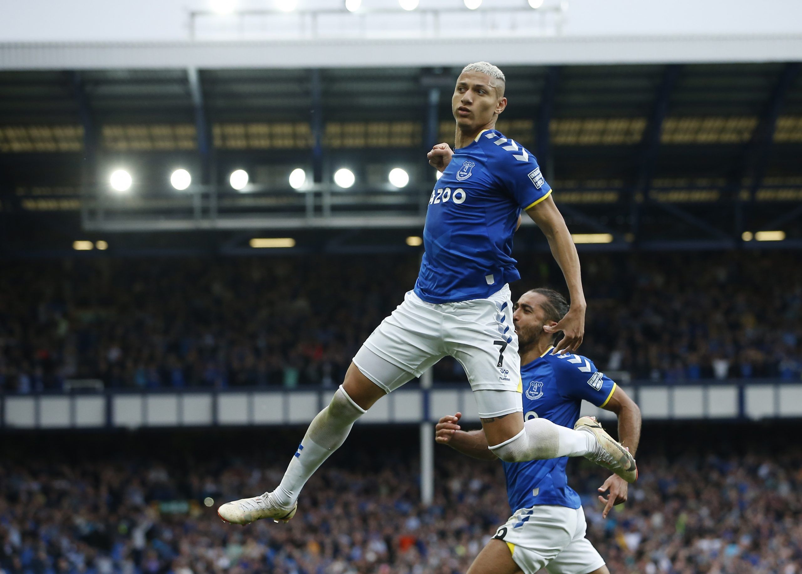 Soccer Football - Premier League - Everton v Brentford - Goodison Park, Liverpool, Britain - May 15, 2022 Everton's Richarlison celebrates scoring their second goal with Dominic Calvert-Lewin REUTERS/Craig Brough EDITORIAL USE ONLY. No use with unauthorized audio, video, data, fixture lists, club/league logos or 'live' services. Online in-match use limited to 75 images, no video emulation. No use in betting, games or single club /league/player publications.  Please contact your account represent