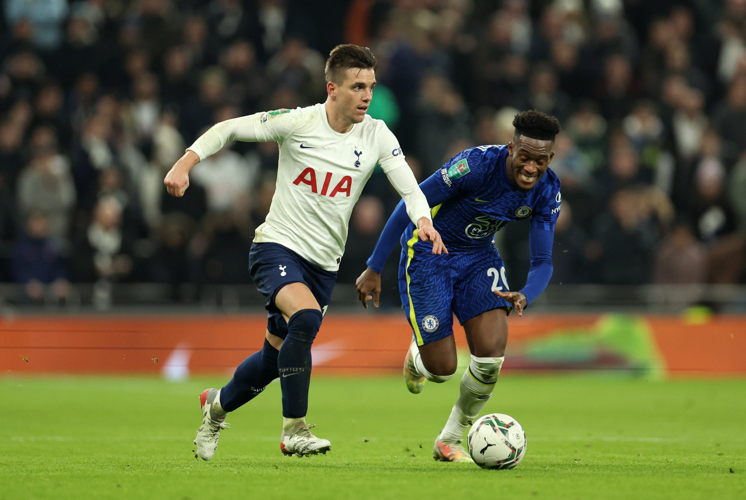 Soccer Football - Carabao Cup - Semi Final - Second Leg - Tottenham Hotspur v Chelsea - Tottenham Hotspur Stadium, London, Britain - January 12, 2022  Tottenham Hotspur's Giovani Lo Celso in action with Chelsea's Callum Hudson-Odoi REUTERS/Hannah Mckay EDITORIAL USE ONLY. No use with unauthorized audio, video, data, fixture lists, club/league logos or 'live' services. Online in-match use limited to 75 images, no video emulation. No use in betting, games or single club /league/player publications