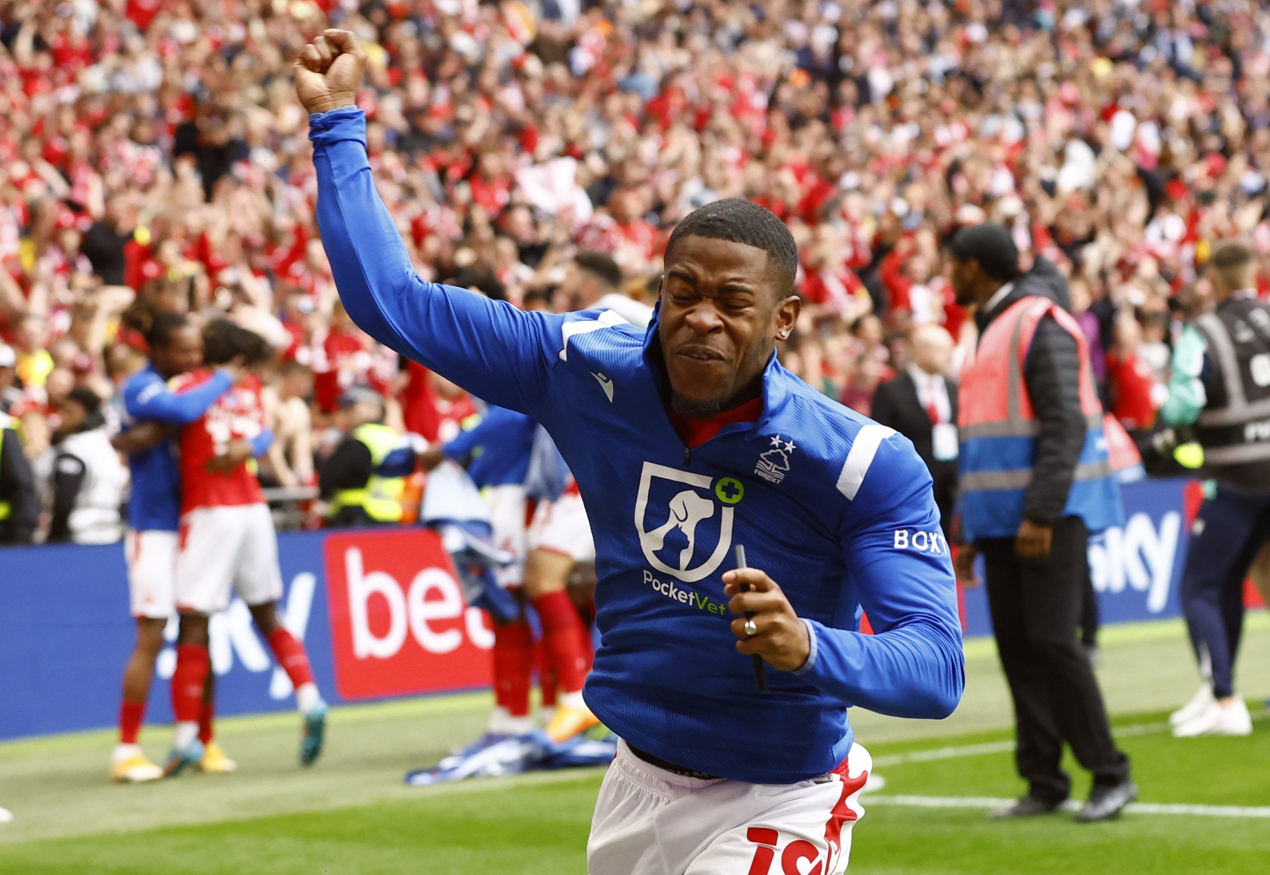 Soccer Football - Championship Play-Off Final - Huddersfield Town v Nottingham Forest - Wembley Stadium, London, Britain - May 29, 2022 Nottingham Forest's Xande Silva celebrates after winning the Championship Play-Off Final Action Images via Reuters/Andrew Boyers
