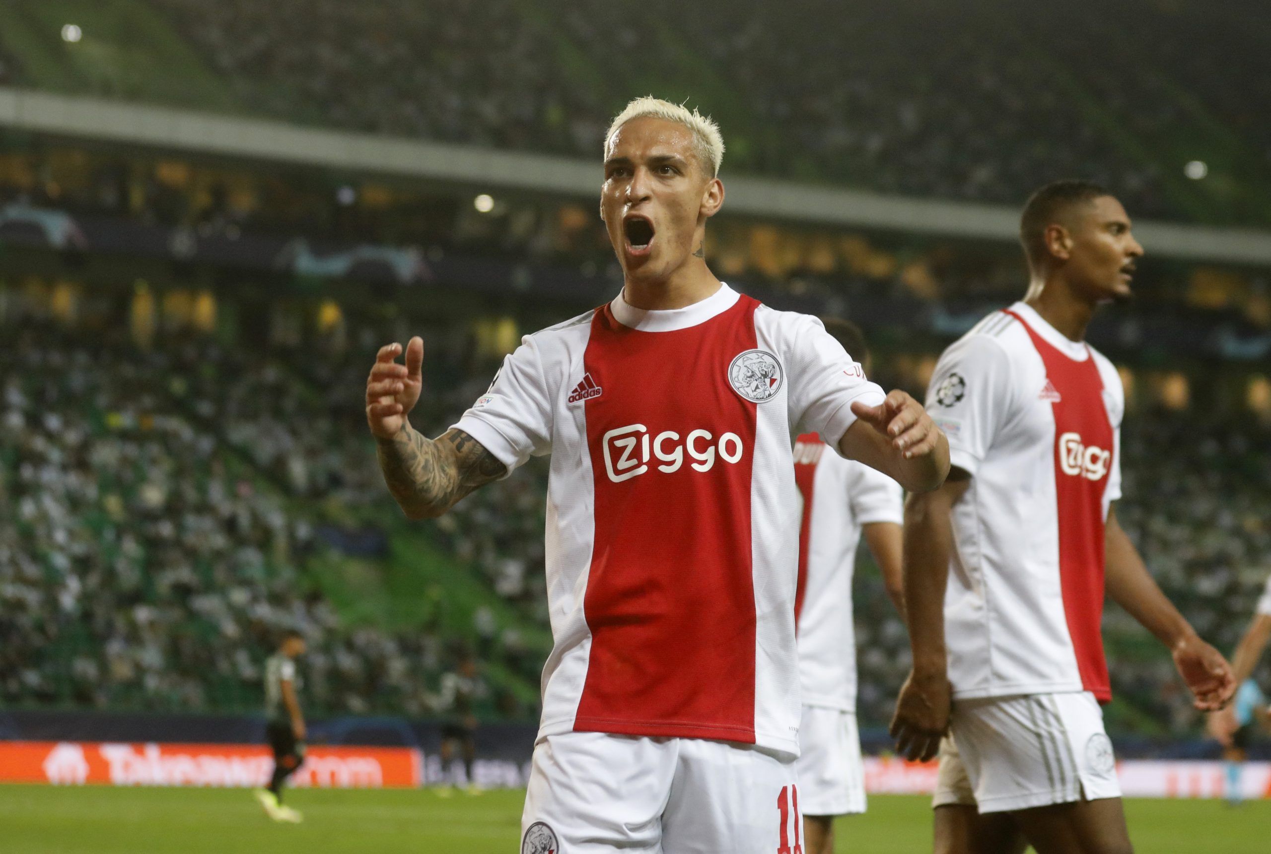Antony-Ajax-United-Ten-Hag-Van-Nistelrooy-Premier-League-transfer