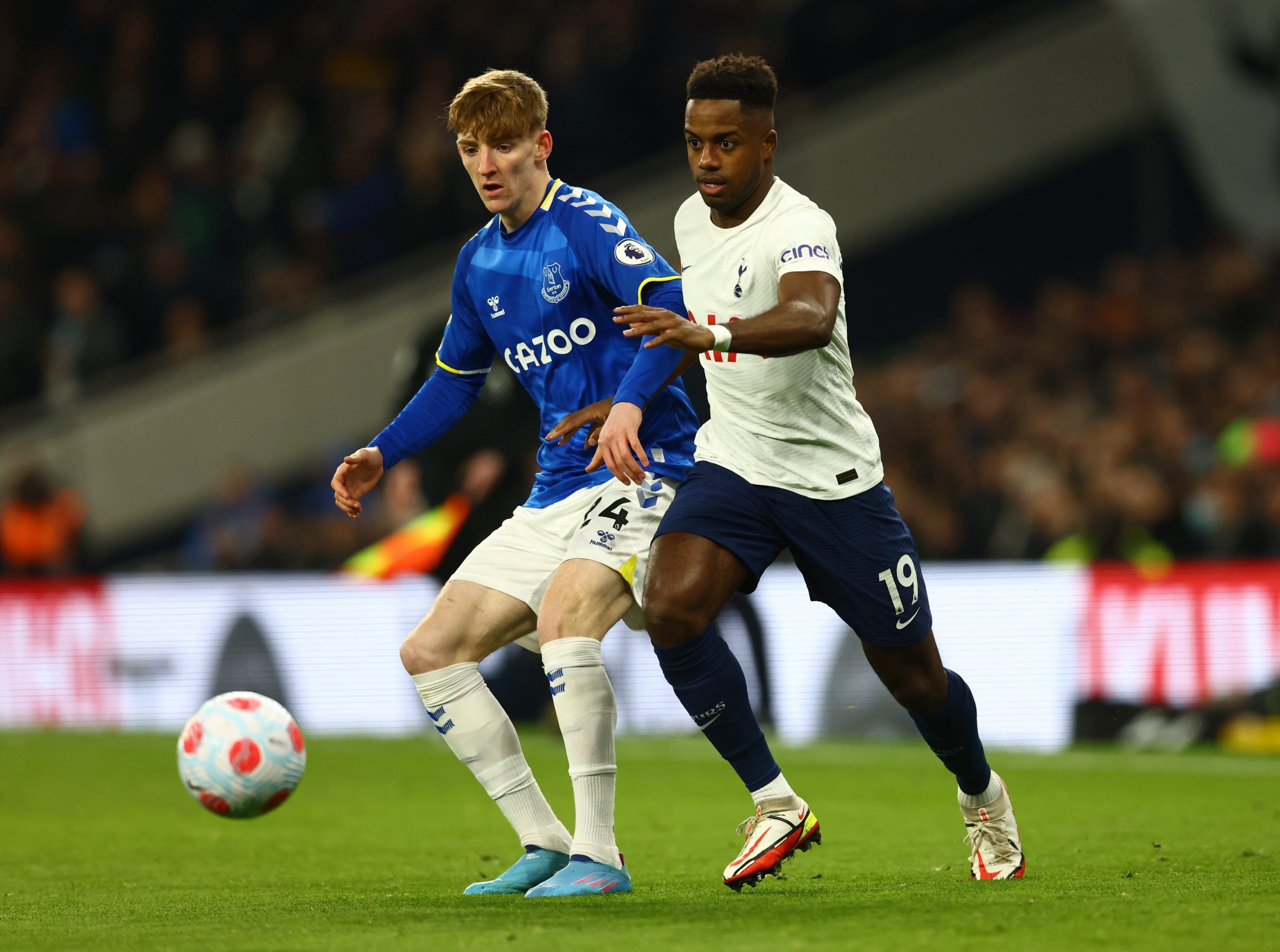 Everton's Anthony Gordon in action with Tottenham Hotspur's Ryan Sessegnon