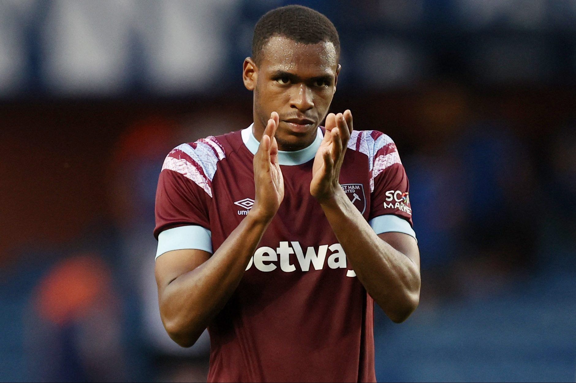 Soccer Football - Pre Season Friendly - Rangers v West Ham United - Ibrox Stadium, Glasgow, Scotland, Britain - July 19, 2022 West Ham United's Issa Diop applauds the fans after the match REUTERS/Russell Cheyne