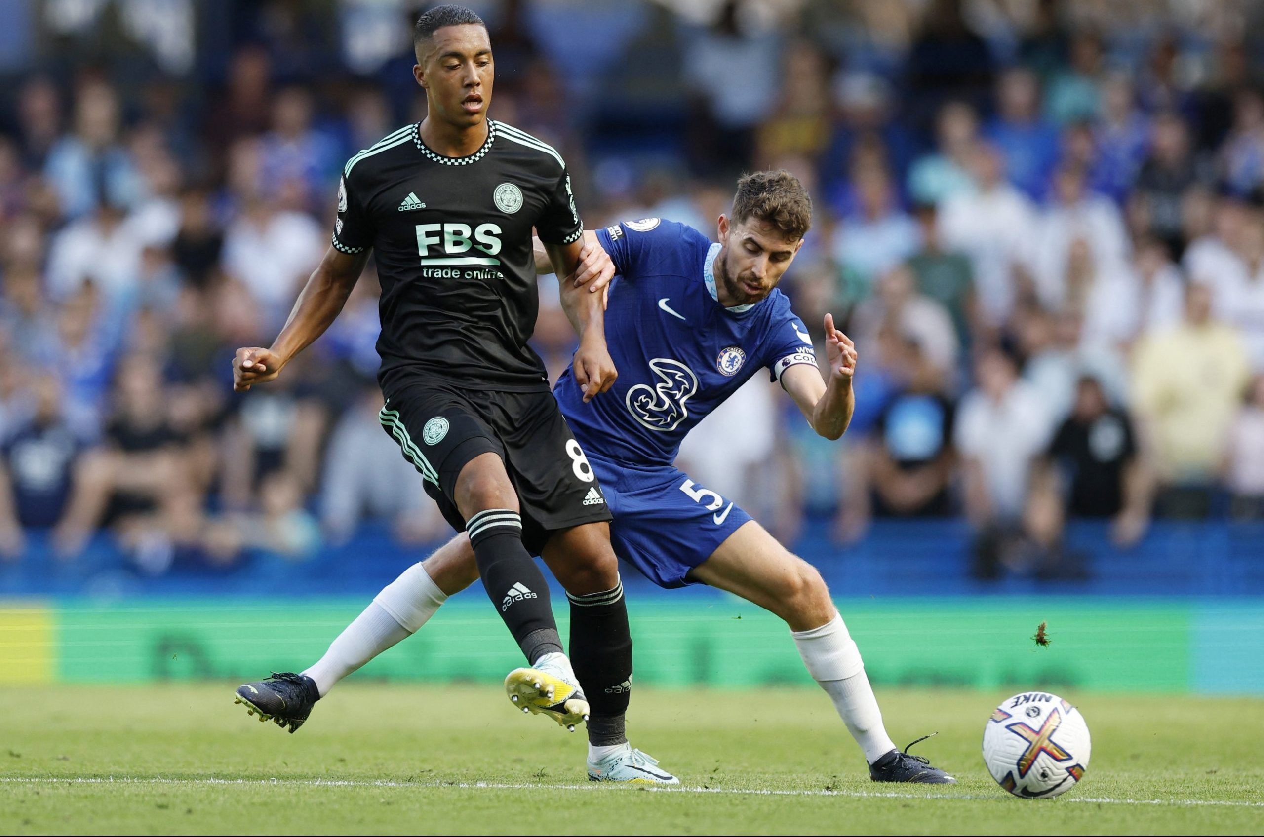 Leicester City's Youri Tielemans in action with Chelsea's Jorginho