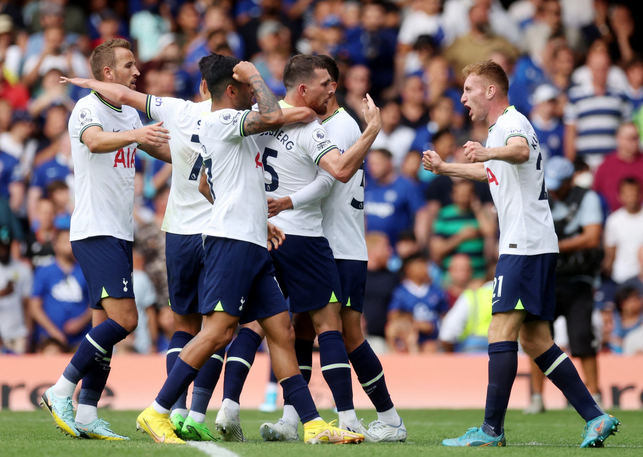 Tottenham Hotspur's Pierre-Emile Hojbjerg celebrates scoring their first goal with teammates 