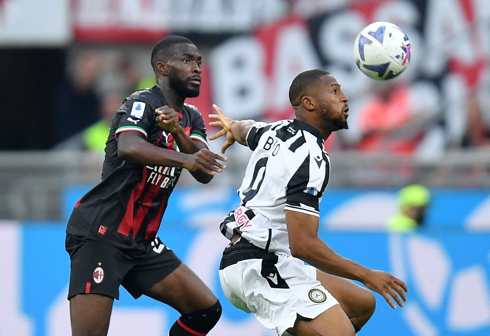 Soccer Football - Serie A - AC Milan v Udinese - San Siro, Milan, Italy - August 13, 2022  Udinese's Beto in action with AC Milan's Fikayo Tomori REUTERS/Daniele Mascolo