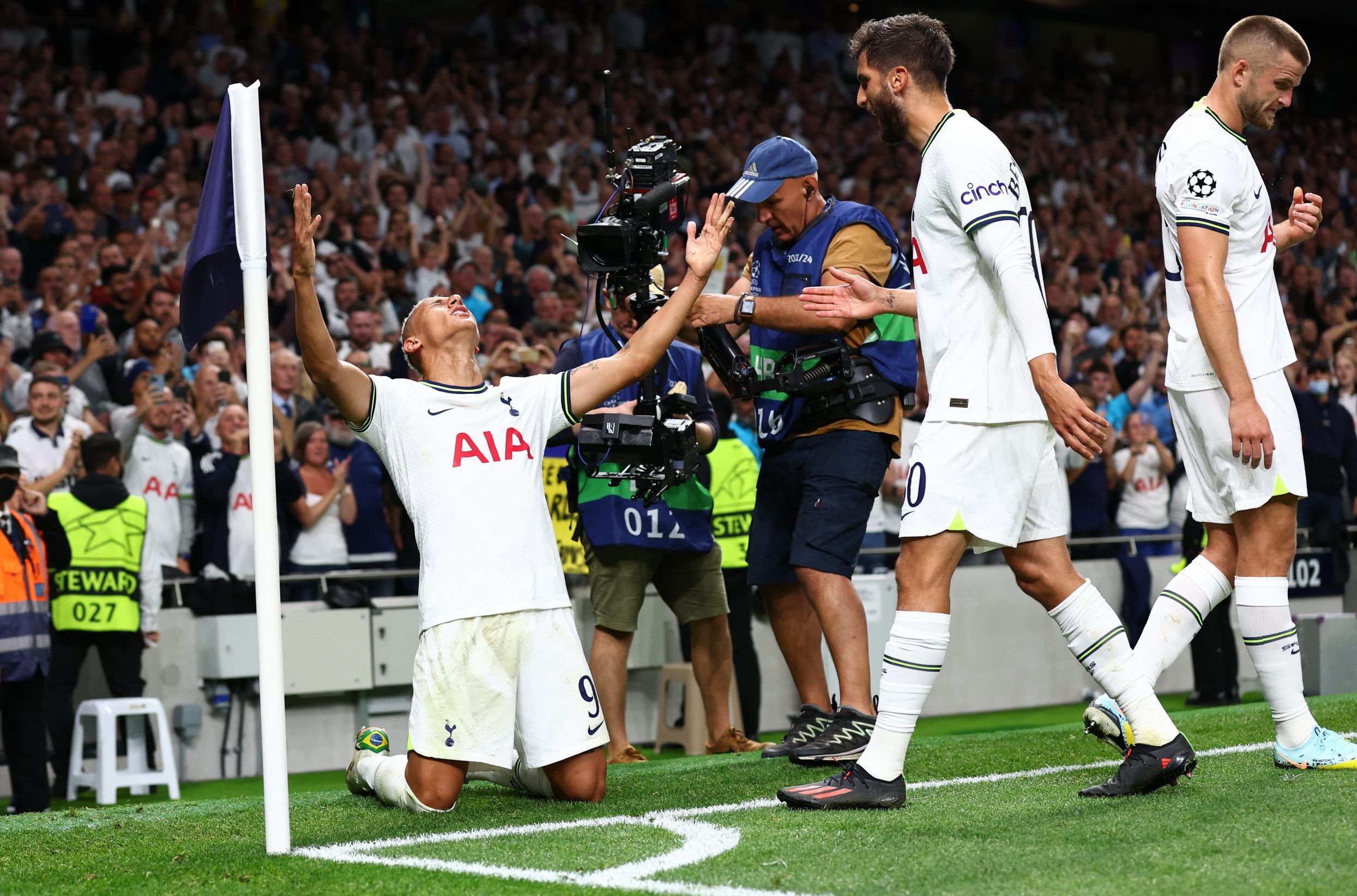 Spurs' Richarlison celebrates with Rodrigo Bentancur