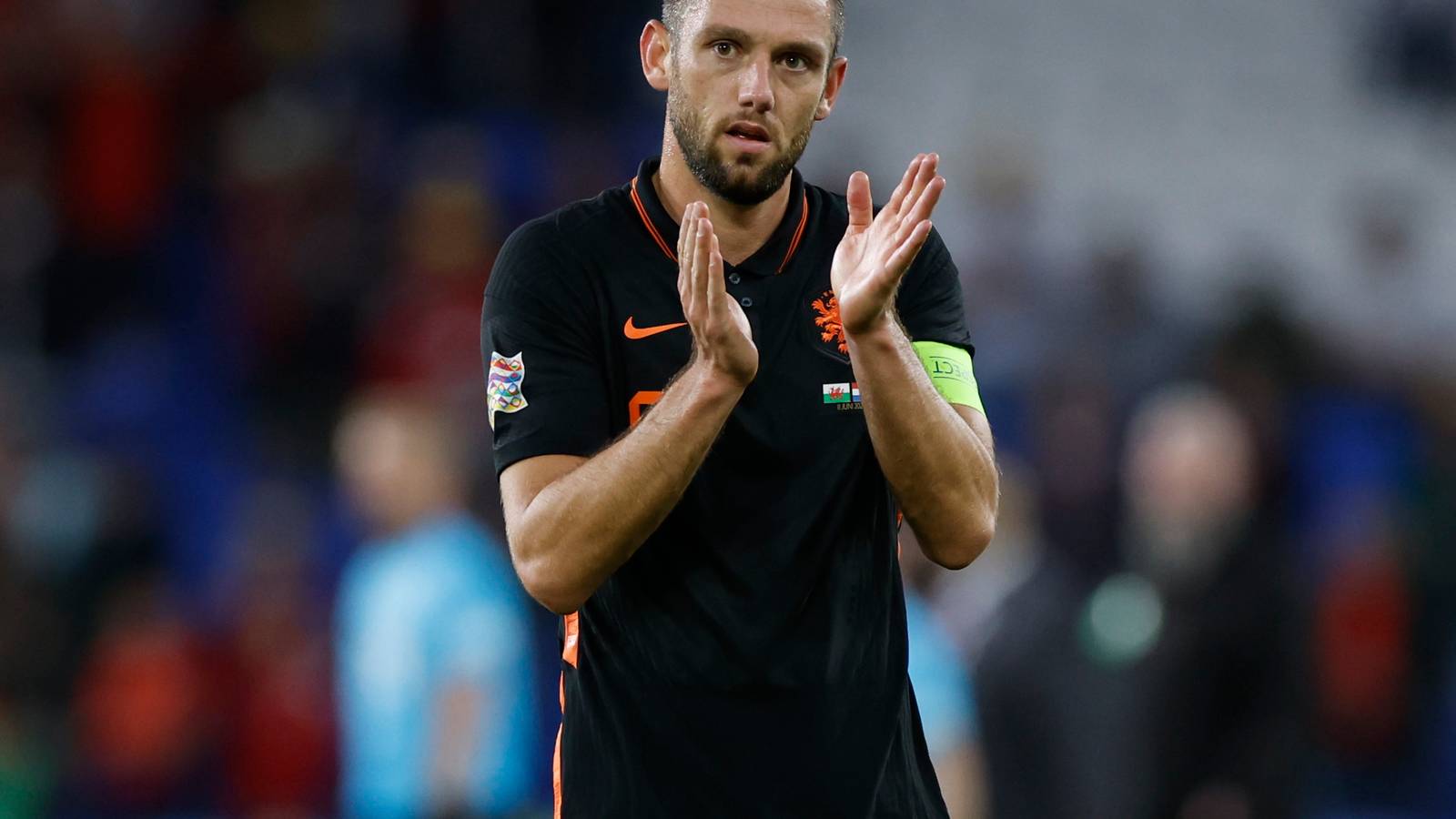 Newcastle: Imagine Sven Botman and Stefan de Vrij for the Magpies