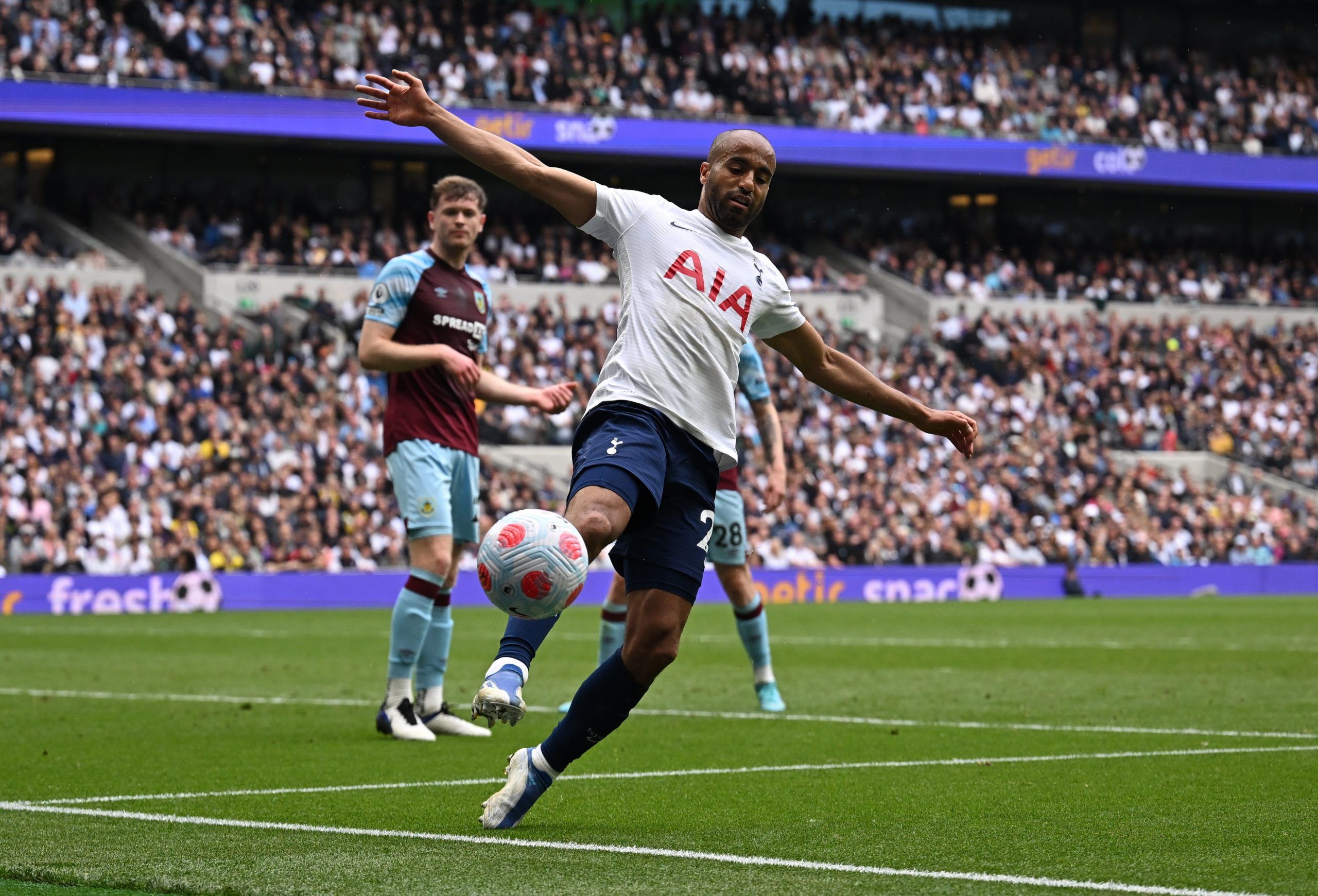 Soccer Football - Premier League - Tottenham Hotspur v Burnley - Tottenham Hotspur Stadium, London, Britain - May 15, 2022 Tottenham Hotspur's Lucas Moura in action REUTERS/Dylan Martinez EDITORIAL USE ONLY. No use with unauthorized audio, video, data, fixture lists, club/league logos or 'live' services. Online in-match use limited to 75 images, no video emulation. No use in betting, games or single club /league/player publications.  Please contact your account representative for further details