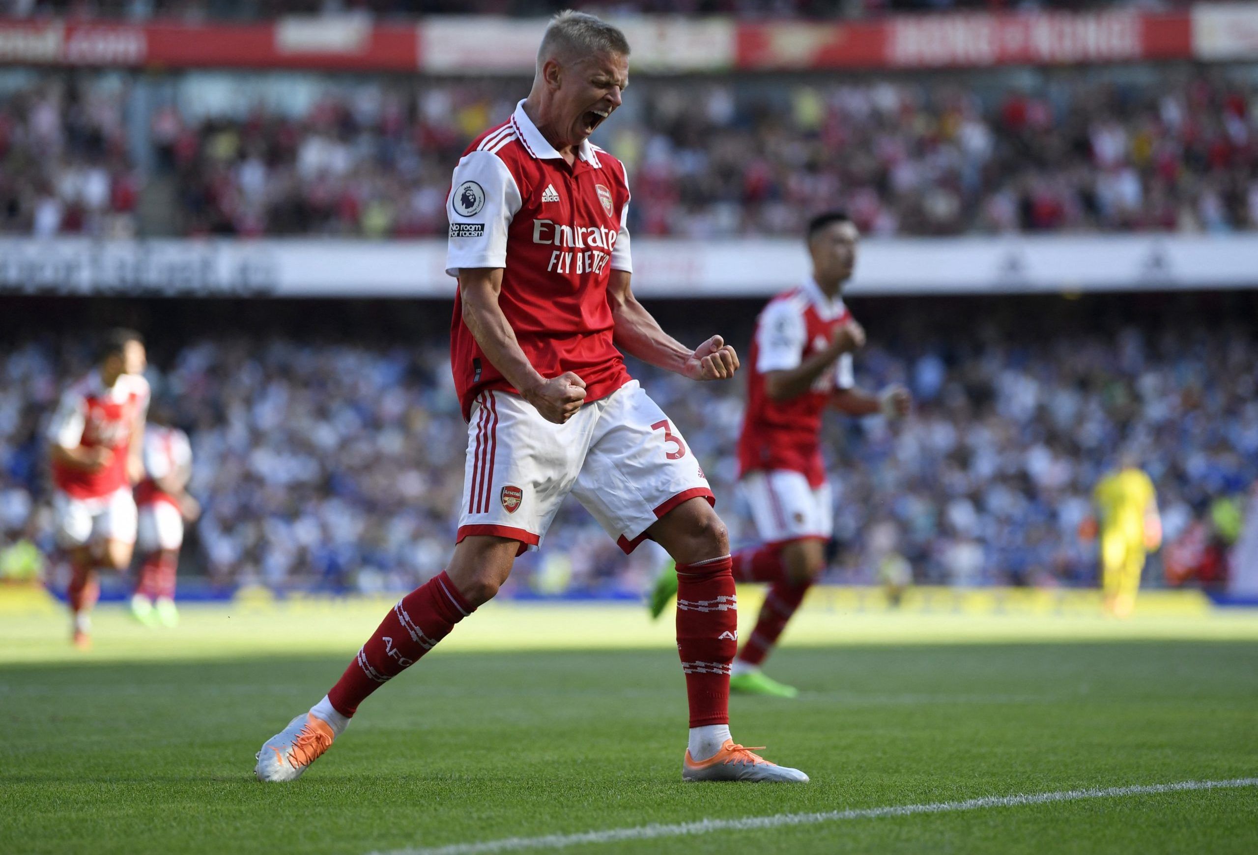 Arsenal's Oleksandr Zinchenko celebrates their fourth goal scored by Gabriel Martinelli vs Leicester City