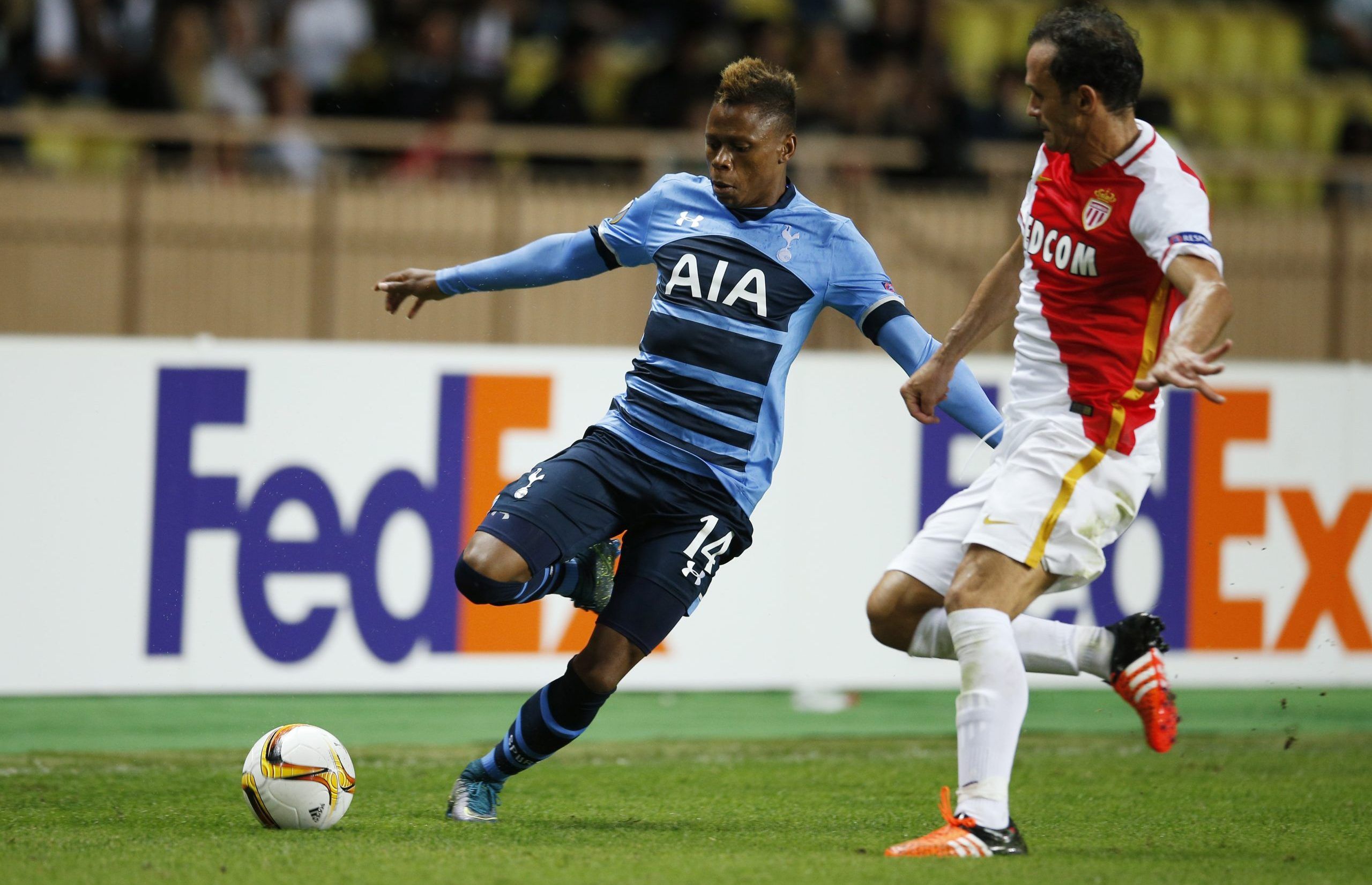 Football - AS Monaco v Tottenham Hotspur - UEFA Europa League Group Stage - Group J - Stade Louis II, Monaco - 1/10/15
Tottenham's Clinton N'Jie in action with Monaco's Ricardo Carvalho
Action Images via Reuters / Andrew Couldridge
Livepic
EDITORIAL USE ONLY.