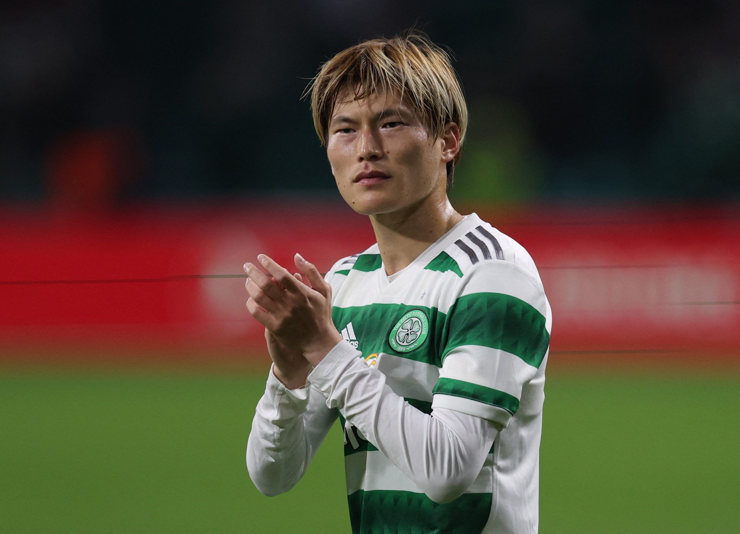 Soccer Football - Champions League - Group H - Celtic v Real Madrid - Celtic Park, Glasgow, Scotland, Britain - September 6, 2022 Celtic's Kyogo Furuhashi applauds fans after the match REUTERS/Russell Cheyne