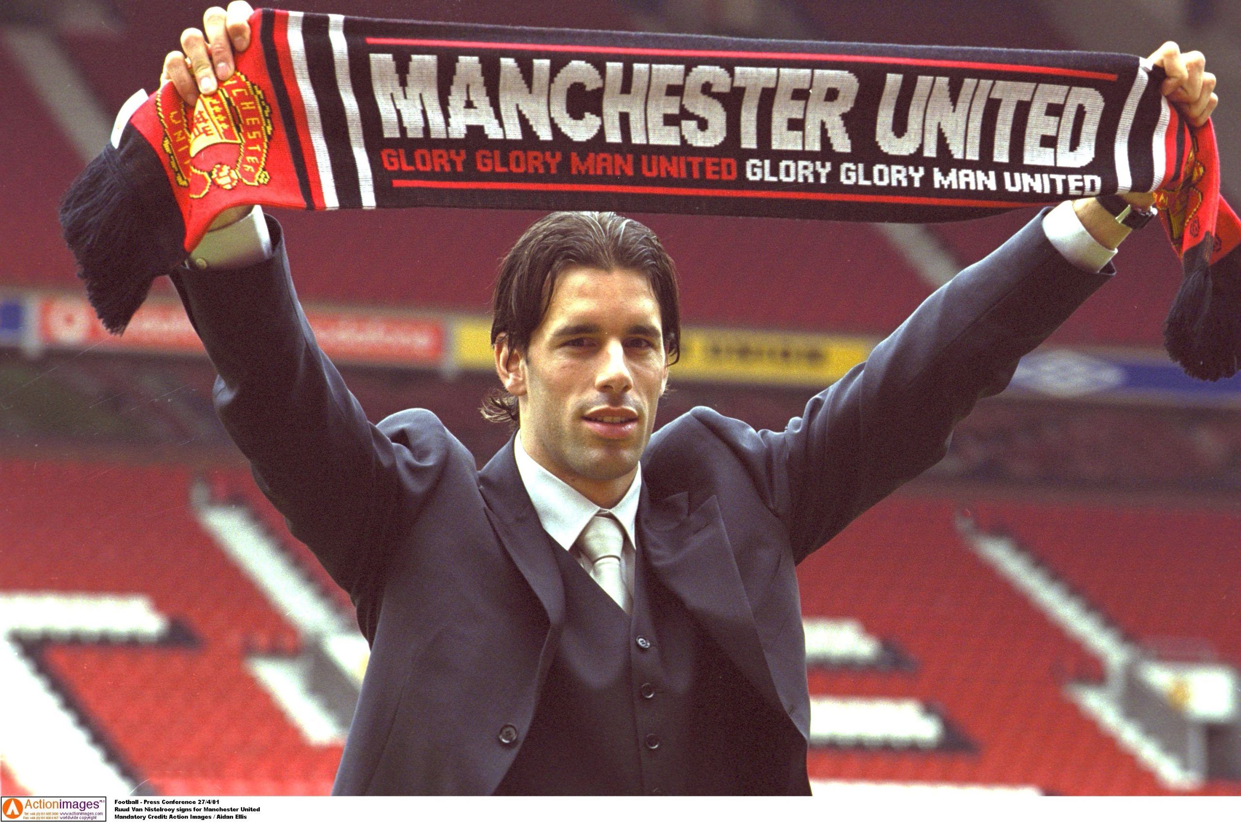 Football - Press Conference 27/4/01 
Ruud Van Nistelrooy signs for Manchester United 
Mandatory Credit: Action Images / Aidan Ellis