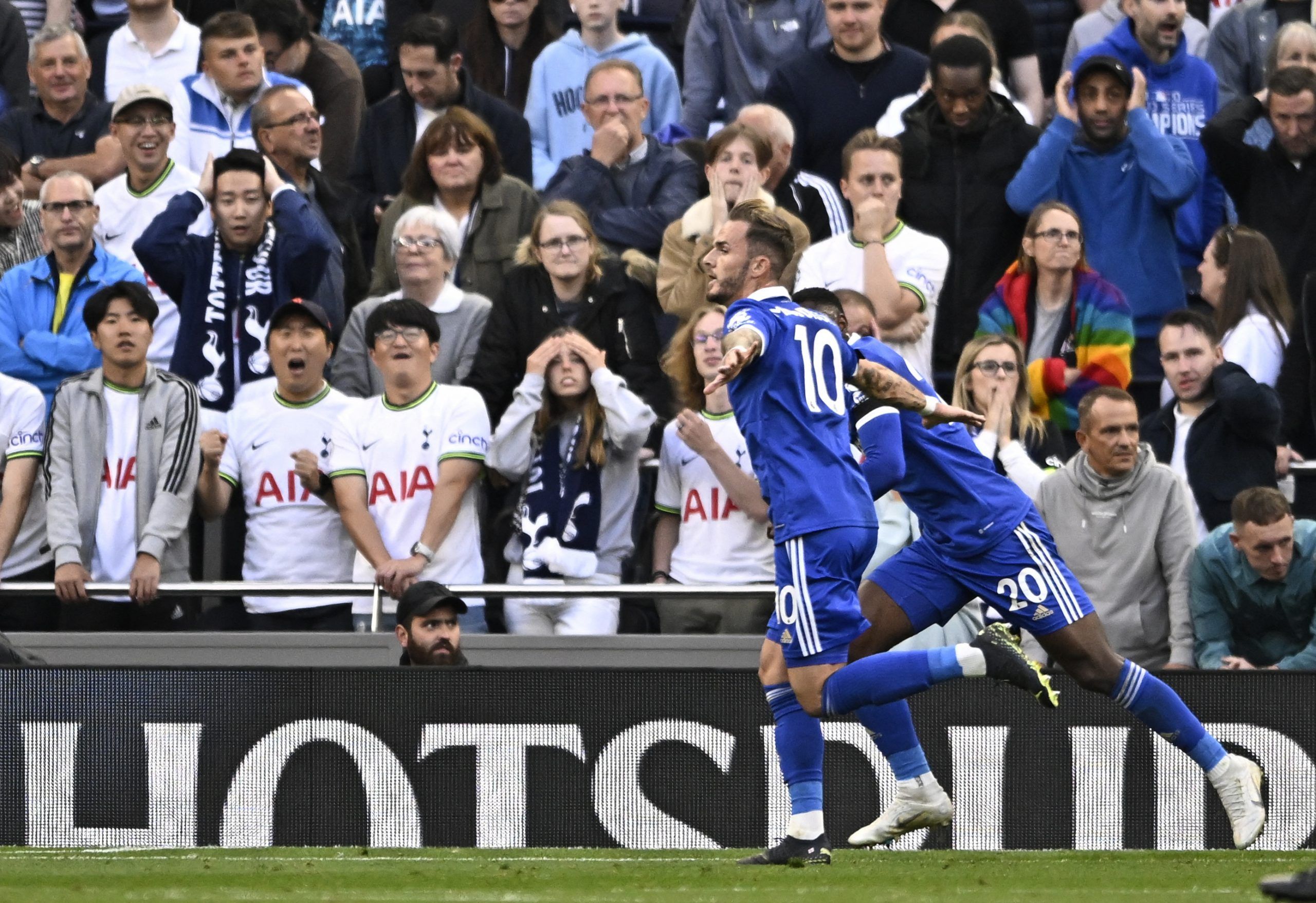 Soccer Football - Premier League - Tottenham Hotspur v Leicester City - Tottenham Hotspur Stadium, London, Britain - September 17, 2022 Leicester City's James Maddison celebrates scoring their second goal with Patson Daka REUTERS/Tony Obrien EDITORIAL USE ONLY. No use with unauthorized audio, video, data, fixture lists, club/league logos or 'live' services. Online in-match use limited to 75 images, no video emulation. No use in betting, games or single club /league/player publications.  Please c