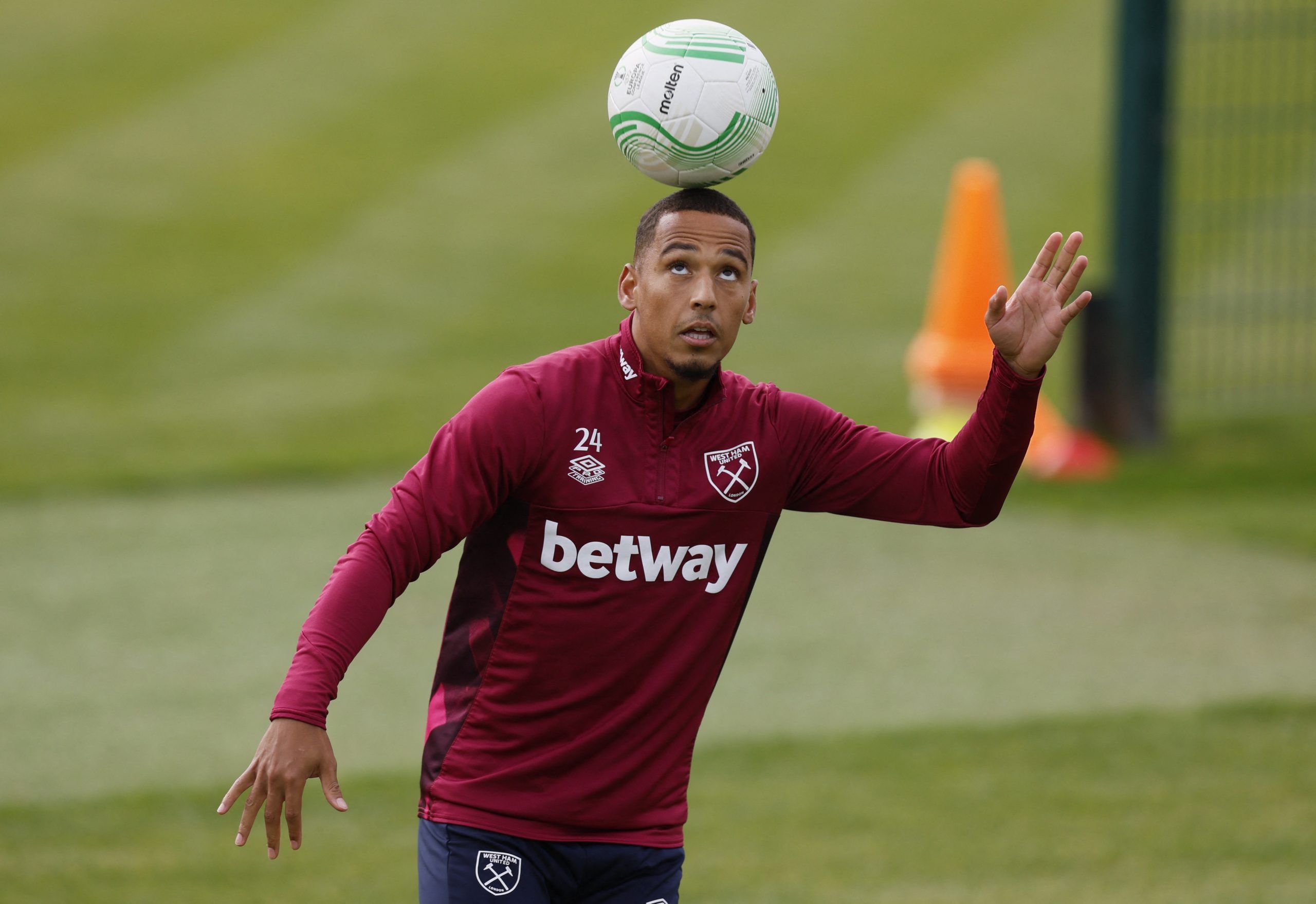 Soccer Football - Europa Conference League - West Ham United Training - Rush Green, London, Britain - October 12, 2022 West Ham United's Thilo Kehrer during training Action Images via Reuters/Andrew Couldridge