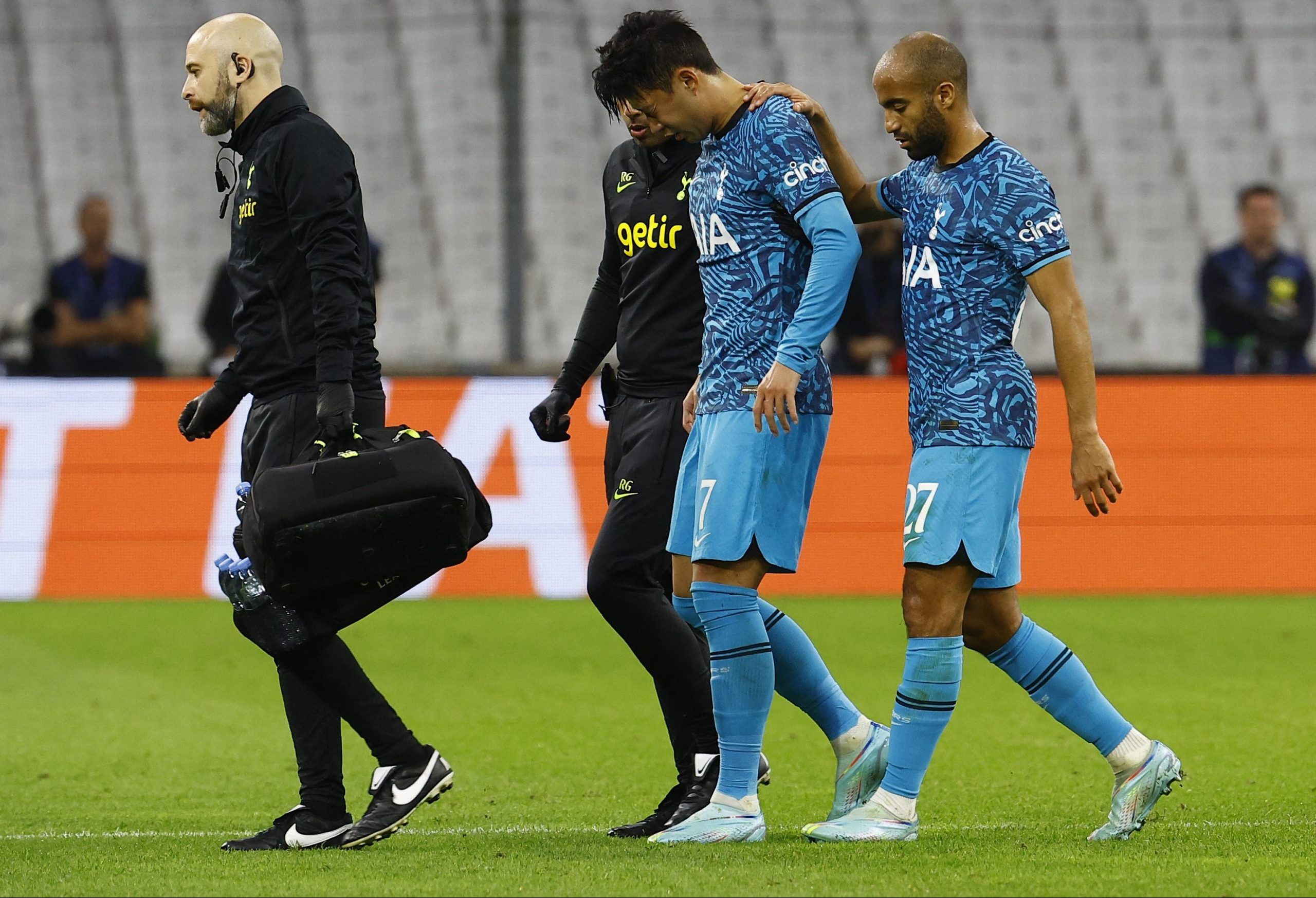 Soccer Football - Champions League - Group D - Olympique de Marseille v Tottenham Hotspur - Orange Velodrome, Marseille, France - November 1, 2022 Tottenham Hotspur's Son Heung-min is helped off the pitch after sustaining an injury REUTERS/Eric Gaillard