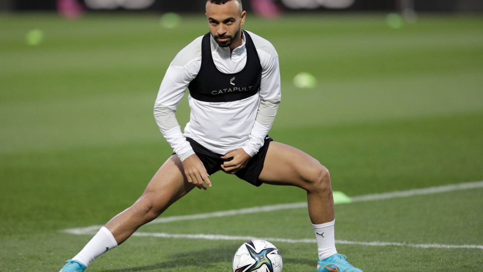Celtic 'competing' to sign Mohamed Magdy