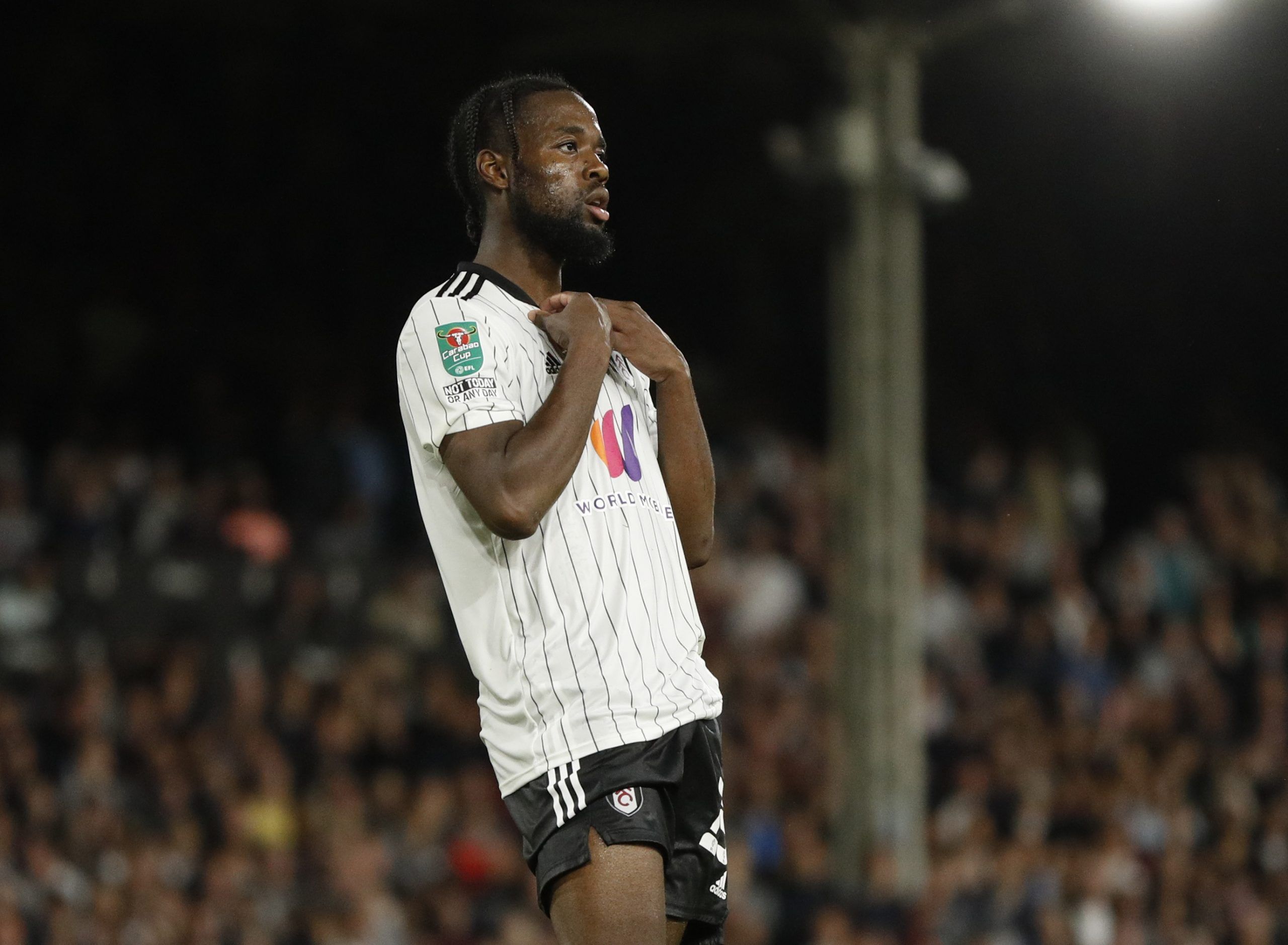 Soccer Football - Carabao Cup - Third Round - Fulham v Leeds United - Craven Cottage, London, Britain - September 21, 2021 Fulham's Josh Onomah reacts after missing a penalty during the shootout Action Images via Reuters/John Sibley EDITORIAL USE ONLY. No use with unauthorized audio, video, data, fixture lists, club/league logos or 'live' services. Online in-match use limited to 75 images, no video emulation. No use in betting, games or single club /league/player publications.  Please contact yo