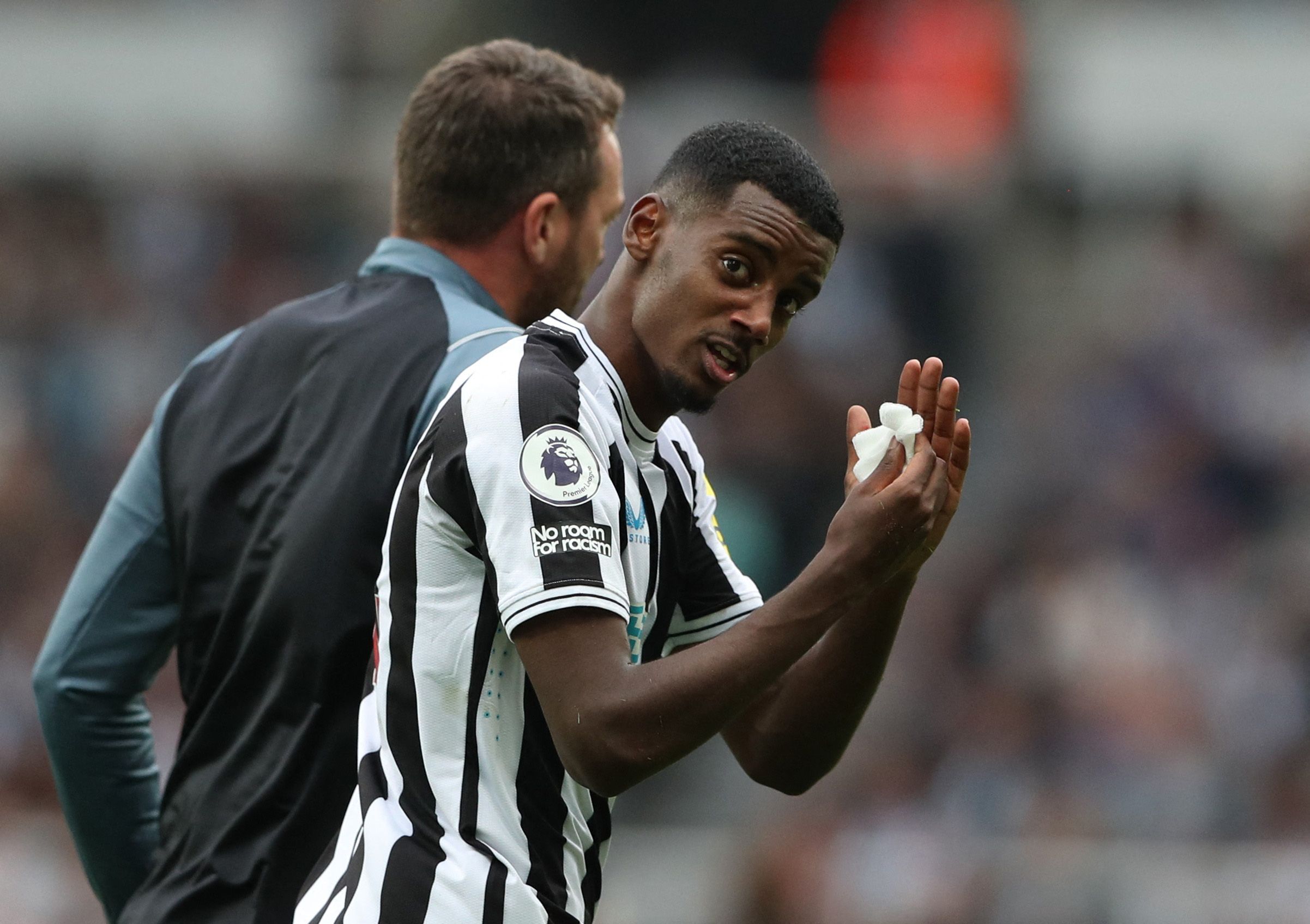 Soccer Football - Premier League - Newcastle United v Crystal Palace - St James' Park, Newcastle, Britain - September 3, 2022 Newcastle United's Alexander Isak reacts after the match REUTERS/Scott Heppell EDITORIAL USE ONLY. No use with unauthorized audio, video, data, fixture lists, club/league logos or 'live' services. Online in-match use limited to 75 images, no video emulation. No use in betting, games or single club /league/player publications.  Please contact your account representative fo