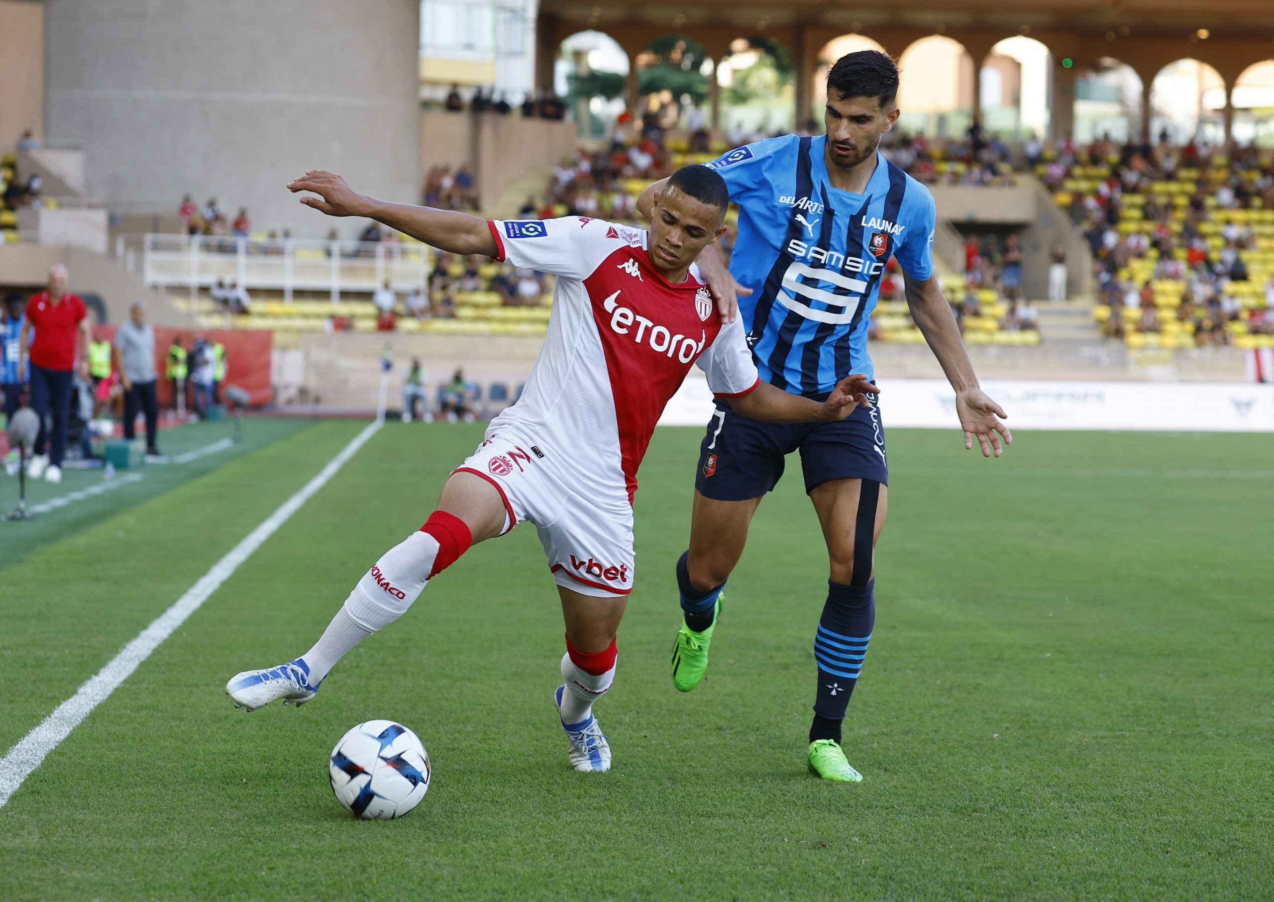 Monaco full-back Vanderson in action