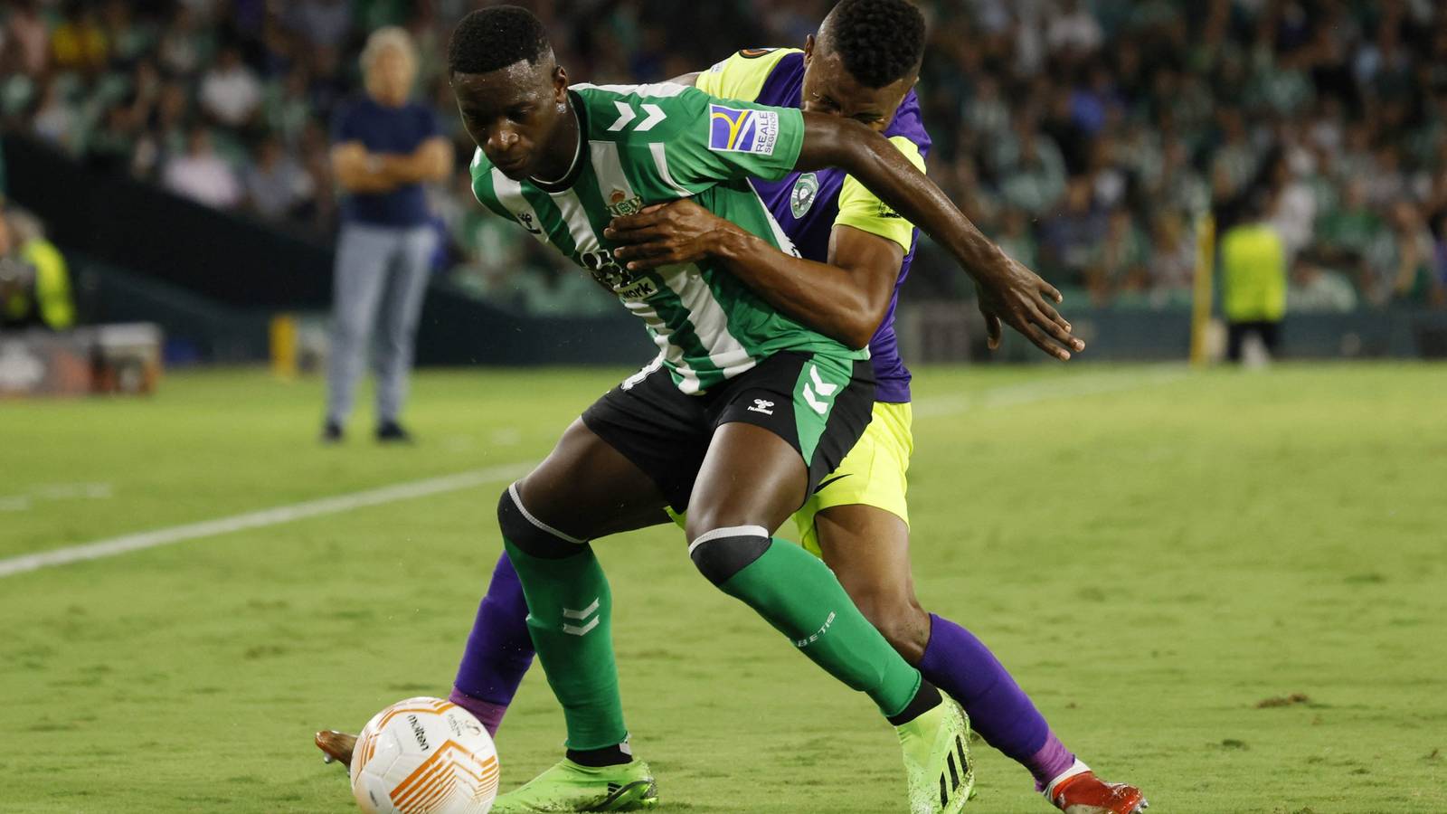 Man United could ruthlessly ditch Sancho with Luiz Henrique swoop