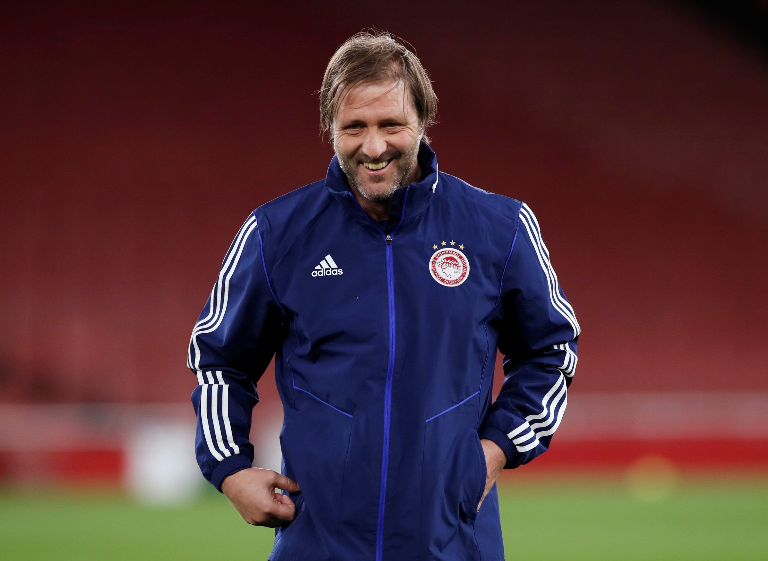 Soccer Football - Europa League - Olympiacos Training - Emirates Stadium London, Britain - February 26, 2020   Olympiacos coach Pedro Martins during training   Action Images via Reuters/Paul Childs